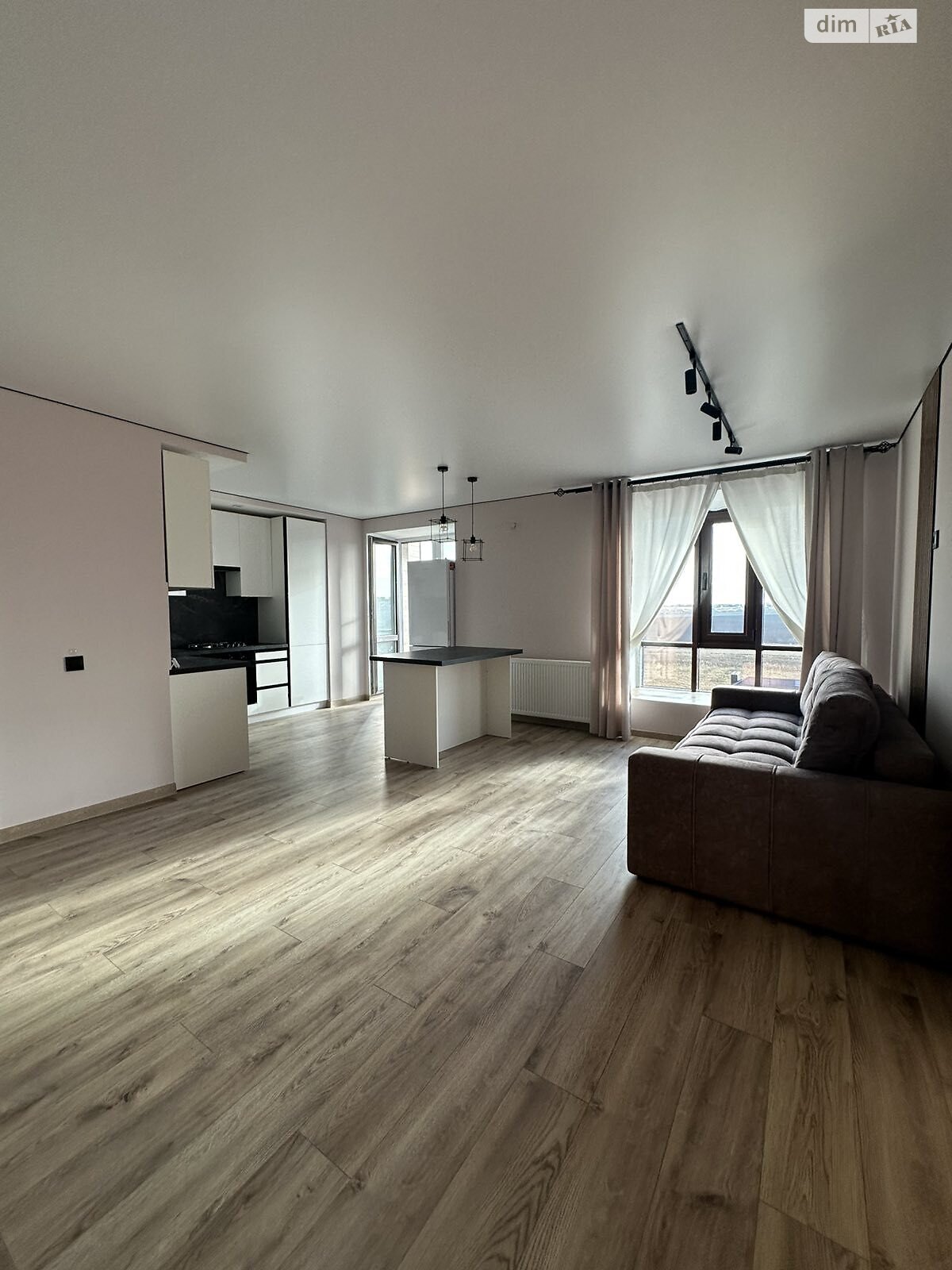 двокімнатна квартира в Тернополі, на вул. Підволочиське шосе, кв. 64 в довготривалу оренду помісячно фото 1 двокімнатна квартира в Тернополі, на вул. Підволочиське шосе, кв. 64 в довготривалу оренду помісячно фото 1