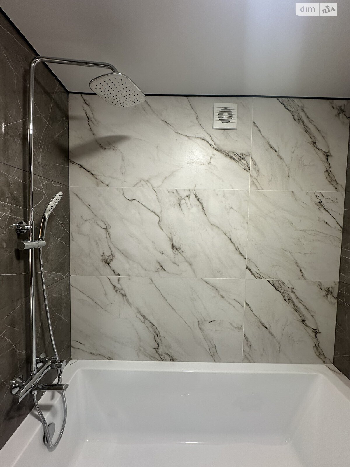 двокімнатна квартира в Тернополі, на вул. Підволочиське шосе, кв. 64 в довготривалу оренду помісячно фото 1 двокімнатна квартира в Тернополі, на вул. Підволочиське шосе, кв. 64 в довготривалу оренду помісячно фото 1