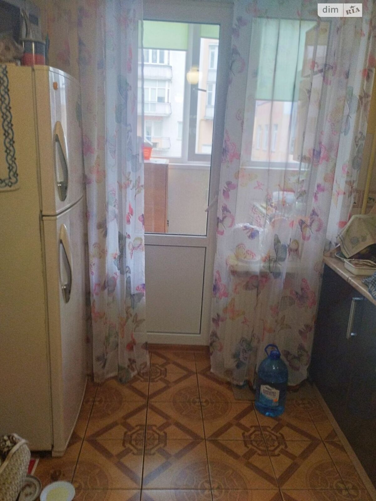 однокімнатна квартира з меблями в Тернополі, район Промисловий Північний, на вул. Бродівська в довготривалу оренду помісячно фото 1 однокімнатна квартира з меблями в Тернополі, район Промисловий Північний, на вул. Бродівська в довготривалу оренду помісячно фото 1