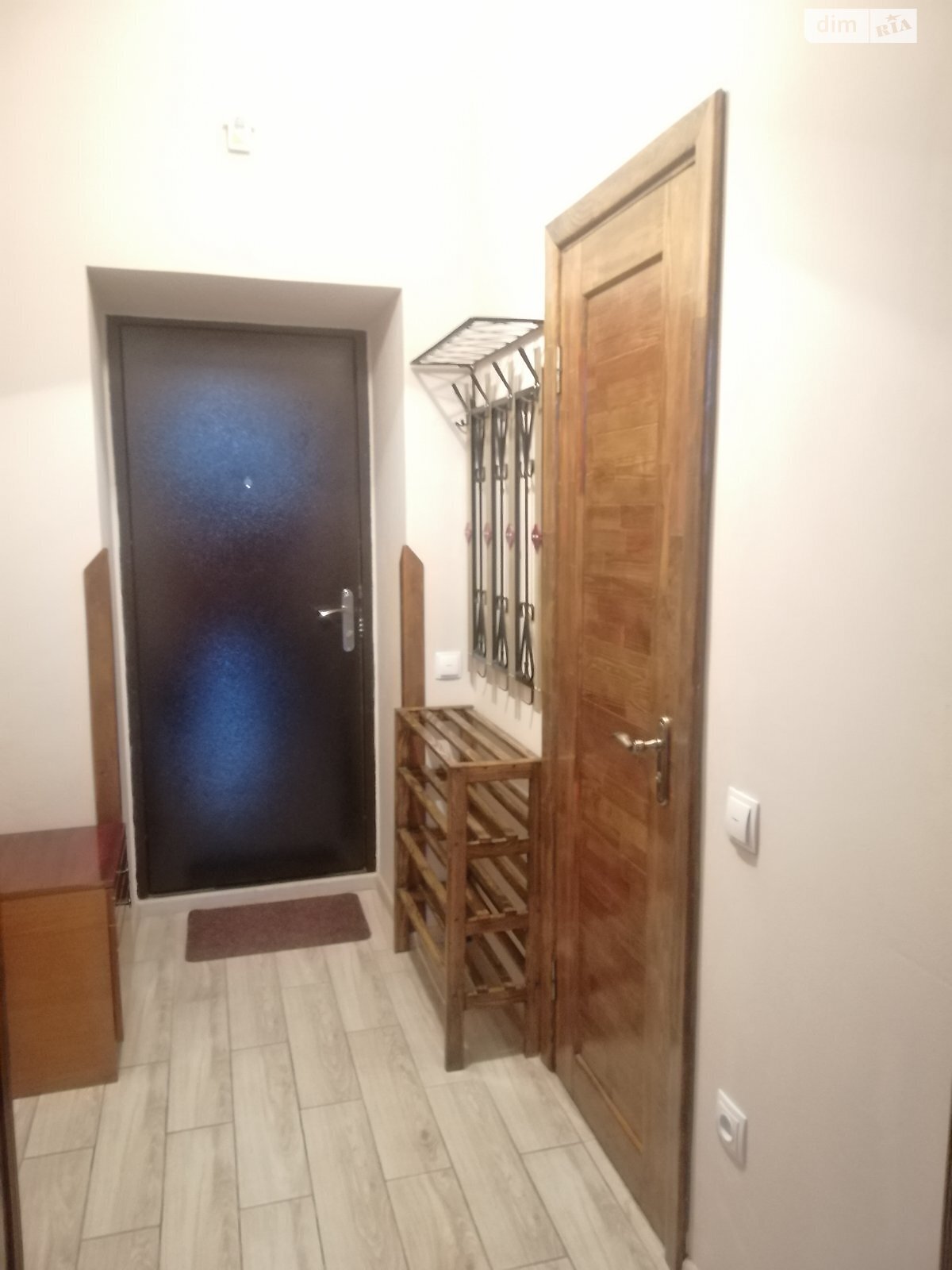 однокомнатная квартира в Тернополе, район Промышленный Северный, на ул. Бродовская 53 в аренду на долгий срок помесячно фото 1 однокомнатная квартира в Тернополе, район Промышленный Северный, на ул. Бродовская 53 в аренду на долгий срок помесячно фото 1