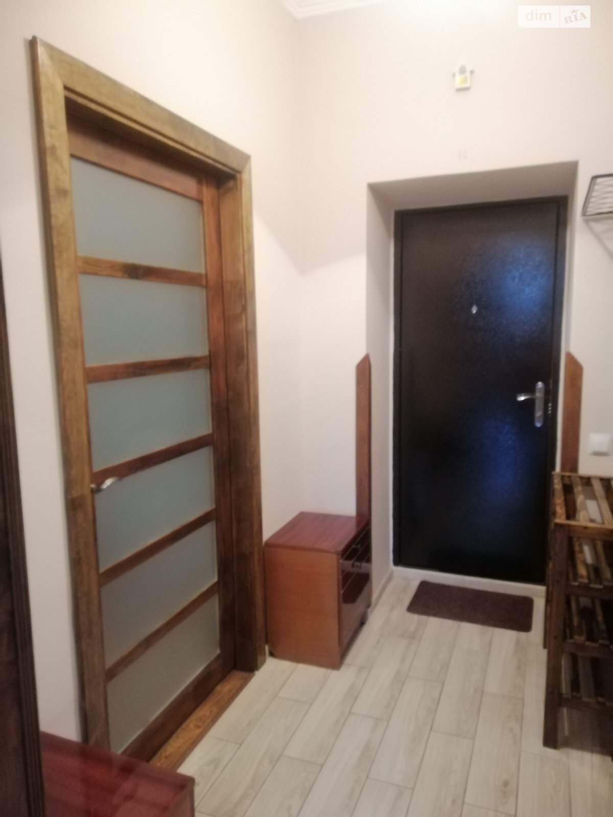 однокомнатная квартира в Тернополе, район Промышленный Северный, на ул. Бродовская 53 в аренду на долгий срок помесячно фото 1 однокомнатная квартира в Тернополе, район Промышленный Северный, на ул. Бродовская 53 в аренду на долгий срок помесячно фото 1