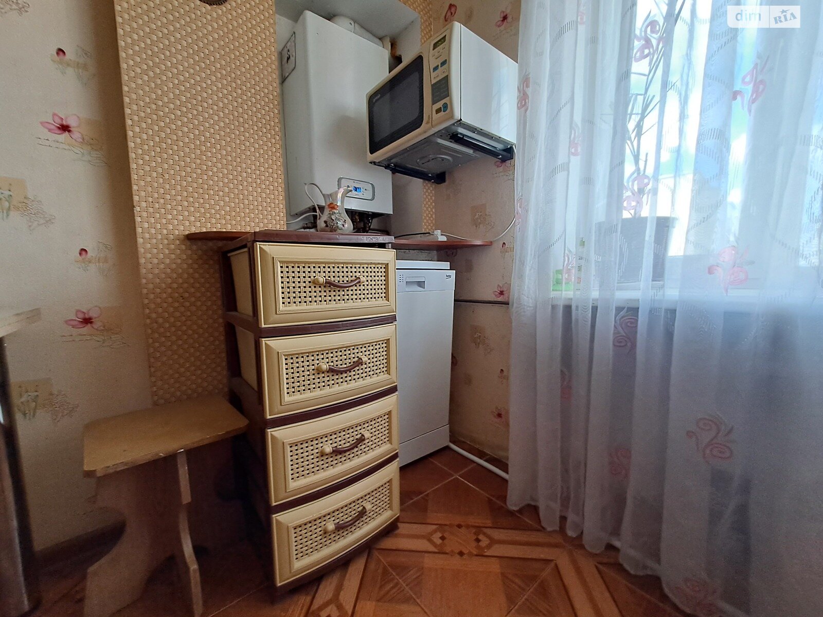 трехкомнатная квартира в Тернополе, район Промышленный Южный, на ул. Микулинецкая в аренду на долгий срок помесячно фото 1 трехкомнатная квартира в Тернополе, район Промышленный Южный, на ул. Микулинецкая в аренду на долгий срок помесячно фото 1