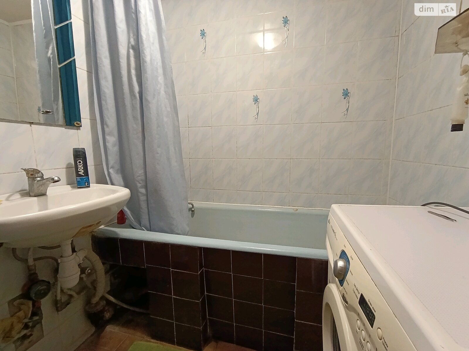 трехкомнатная квартира в Тернополе, на бул. Просвещения 12 в аренду на долгий срок помесячно фото 1