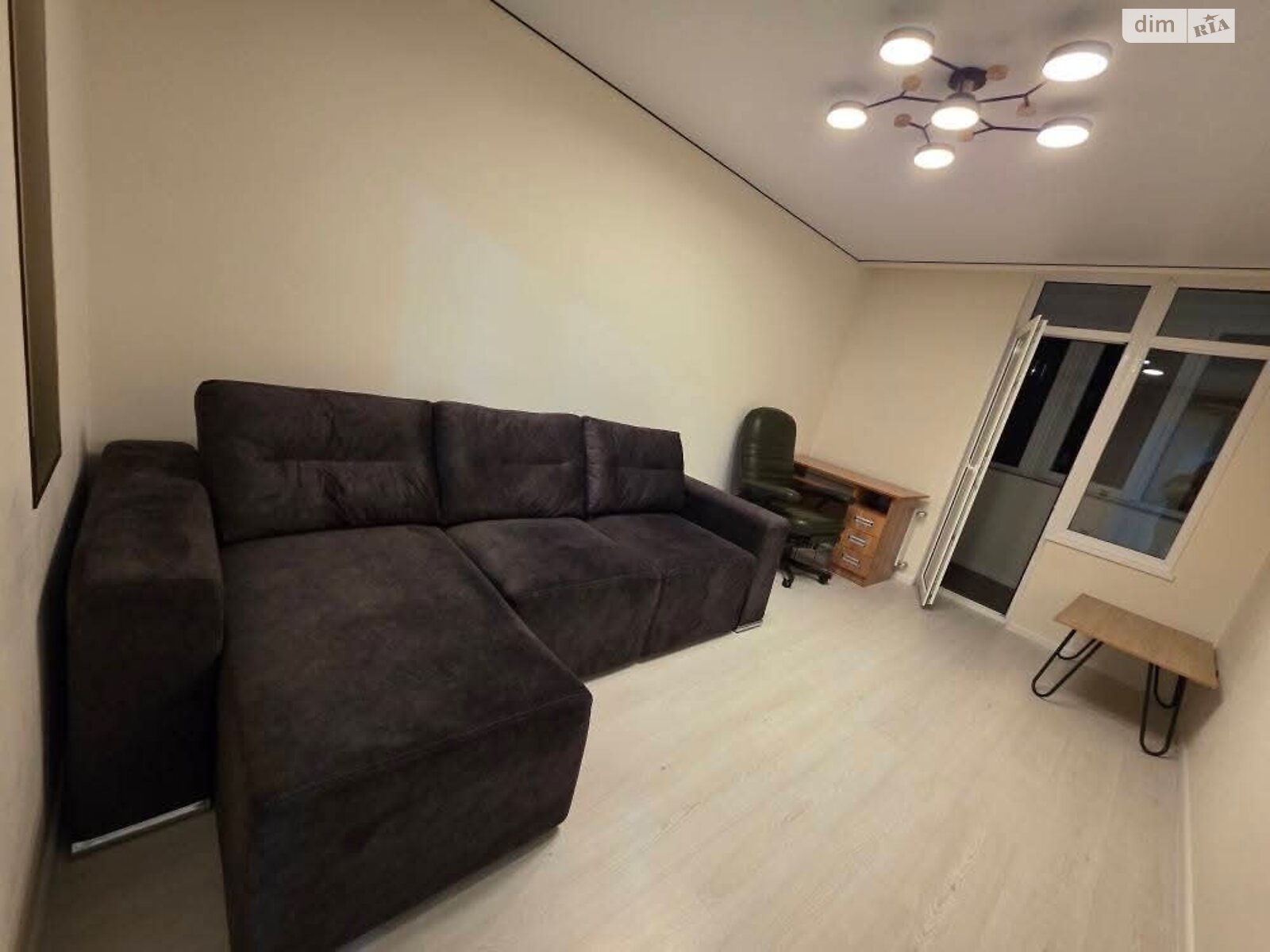 двухкомнатная квартира в Тернополе, на ул. Сахарова Андрея Академика 10 в аренду на долгий срок помесячно фото 1