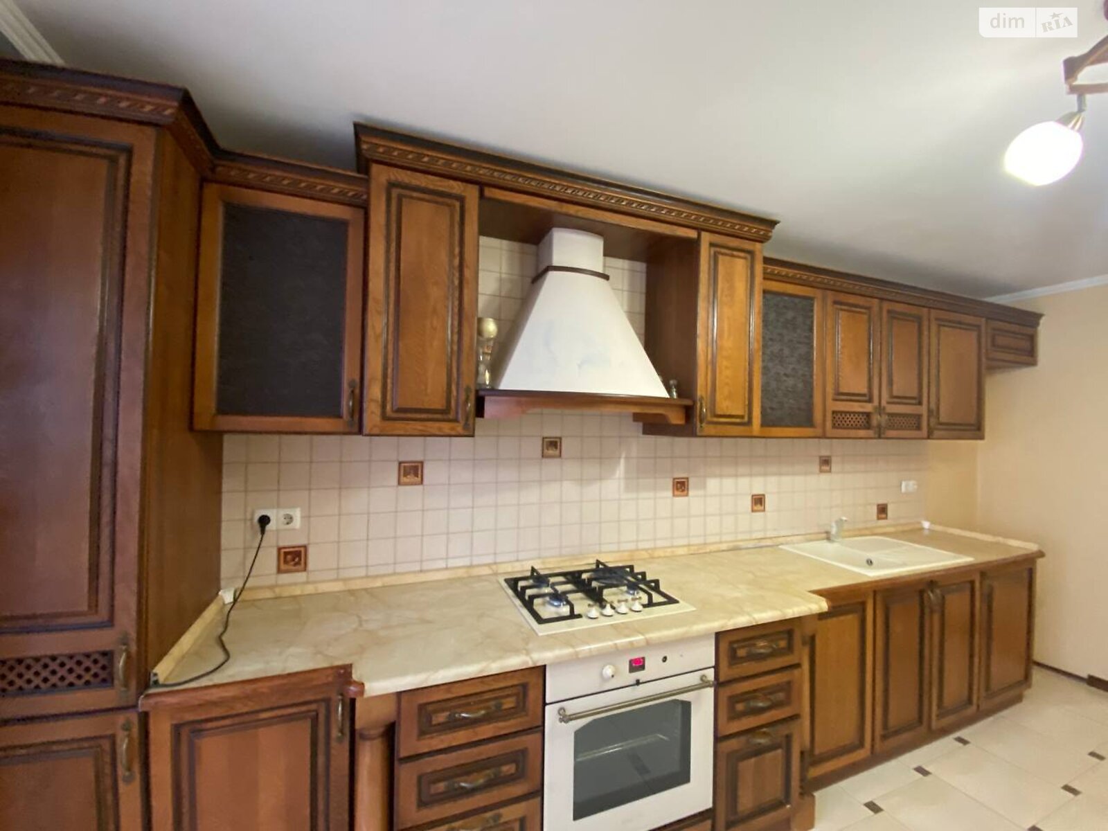 трикімнатна квартира в Тернополі, район Північний, на вул. Генерала Мирона Тарнавського в довготривалу оренду помісячно фото 1 трикімнатна квартира в Тернополі, район Північний, на вул. Генерала Мирона Тарнавського в довготривалу оренду помісячно фото 1