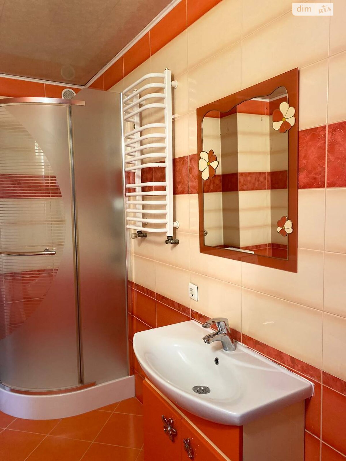 трикімнатна квартира в Тернополі, район Північний, на вул. Генерала Мирона Тарнавського в довготривалу оренду помісячно фото 1 трикімнатна квартира в Тернополі, район Північний, на вул. Генерала Мирона Тарнавського в довготривалу оренду помісячно фото 1