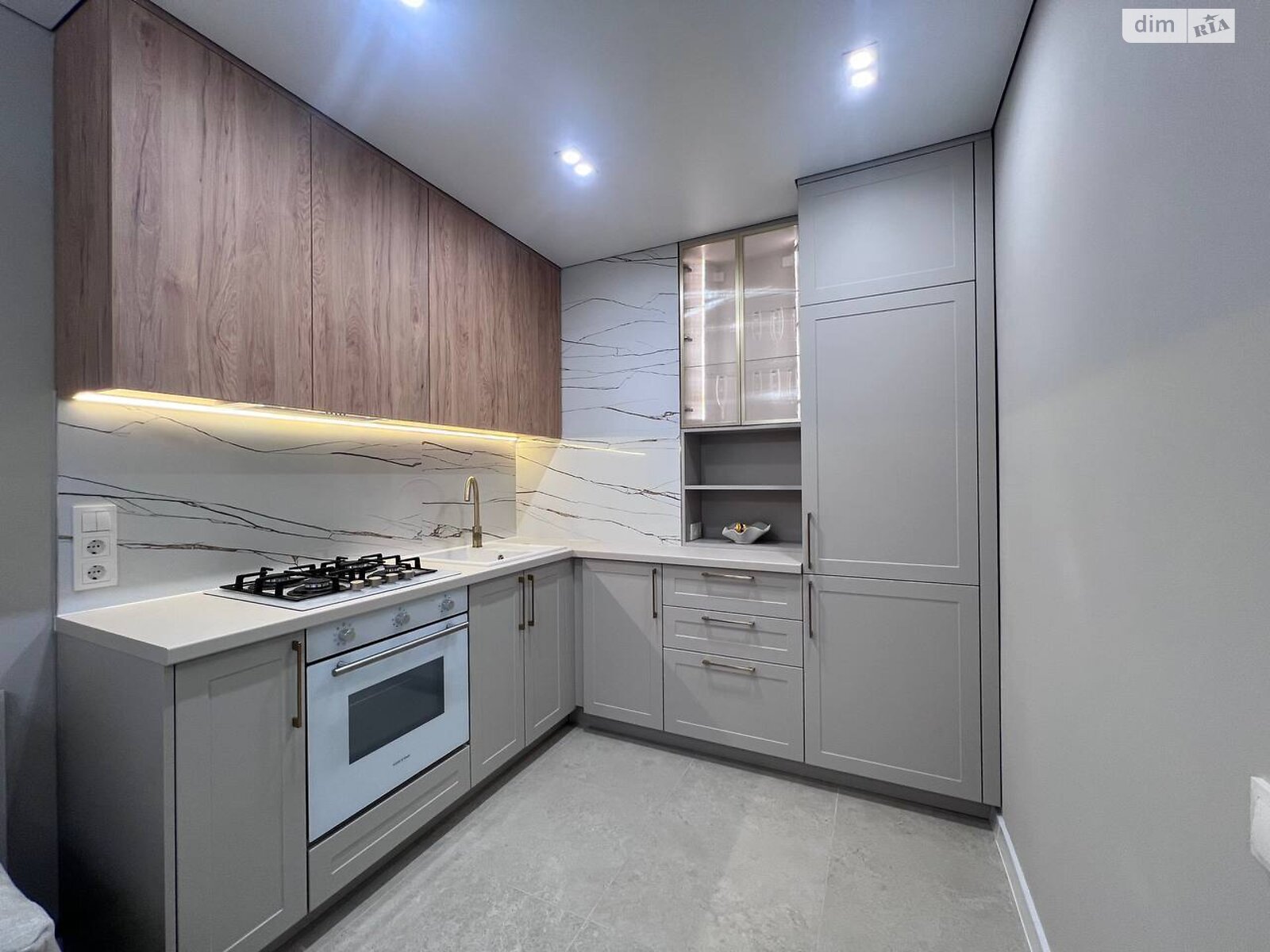 однокімнатна квартира в Тернополі, район Північний, на вул. Київська 9Д в довготривалу оренду помісячно фото 1 однокімнатна квартира в Тернополі, район Північний, на вул. Київська 9Д в довготривалу оренду помісячно фото 1