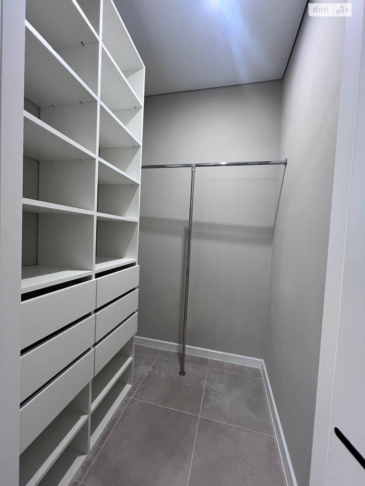 однокімнатна квартира в Тернополі, район Північний, на вул. Київська 9Д в довготривалу оренду помісячно фото 1 однокімнатна квартира в Тернополі, район Північний, на вул. Київська 9Д в довготривалу оренду помісячно фото 1