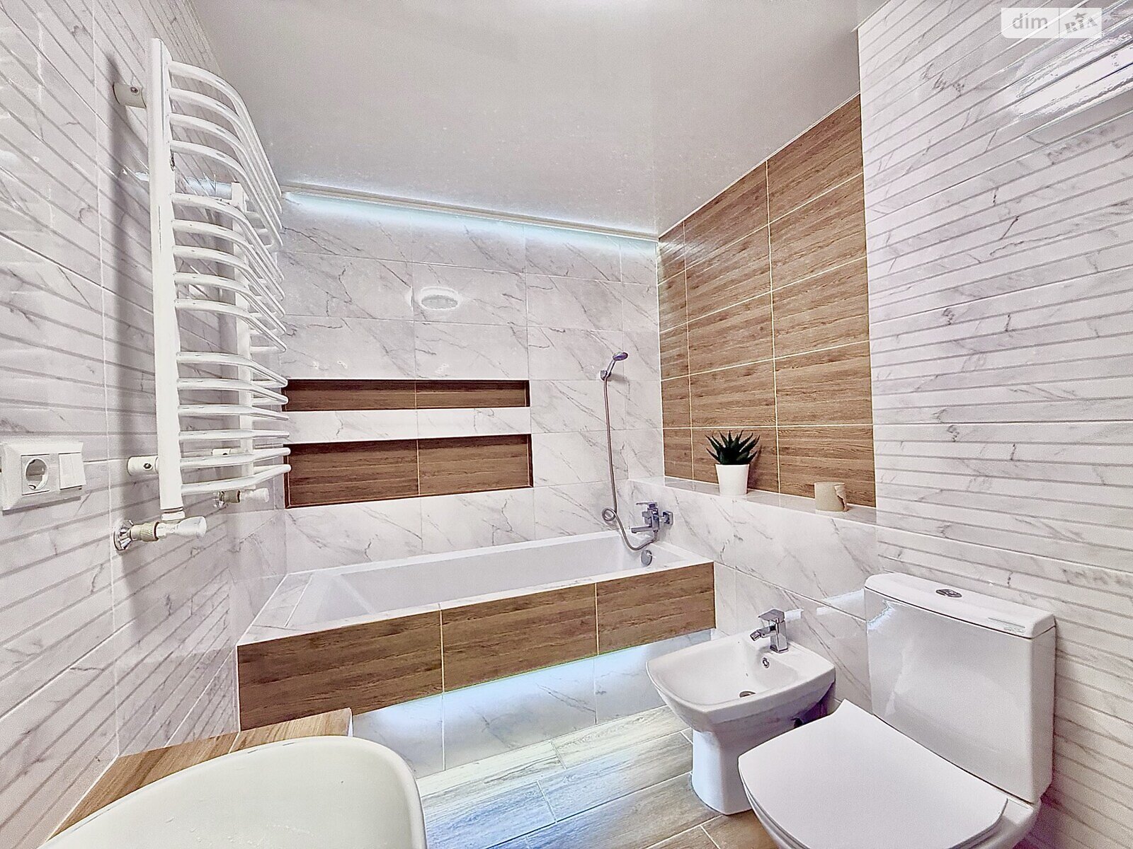 двухкомнатная квартира в Тернополе, район Северный, на ул. Киевская в аренду на долгий срок помесячно фото 1