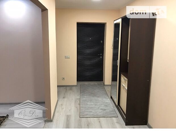 трехкомнатная квартира в Тернополе, район Схидный, в аренду на долгий срок помесячно фото 2 трехкомнатная квартира в Тернополе, район Схидный, в аренду на долгий срок помесячно фото 2