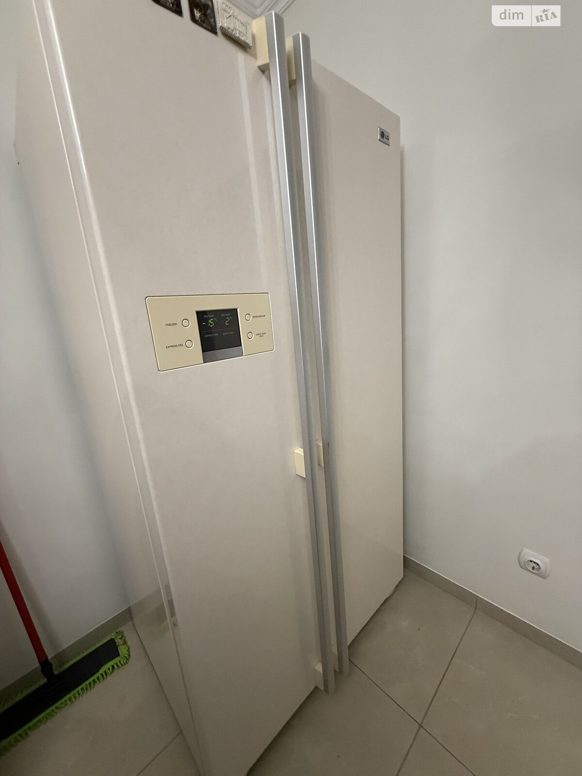 трехкомнатная квартира в Тернополе, район Старый парк, на ул. Квитки Цисык 60 в аренду на долгий срок помесячно фото 1 трехкомнатная квартира в Тернополе, район Старый парк, на ул. Квитки Цисык 60 в аренду на долгий срок помесячно фото 1