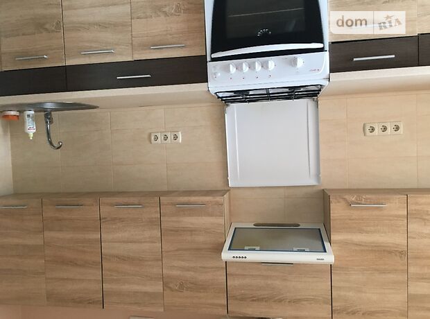 однокомнатная квартира с мебелью в Тернополе, район Старый парк, на ул. Лысенко 8 в аренду на долгий срок помесячно фото 1 однокомнатная квартира с мебелью в Тернополе, район Старый парк, на ул. Лысенко 8 в аренду на долгий срок помесячно фото 1