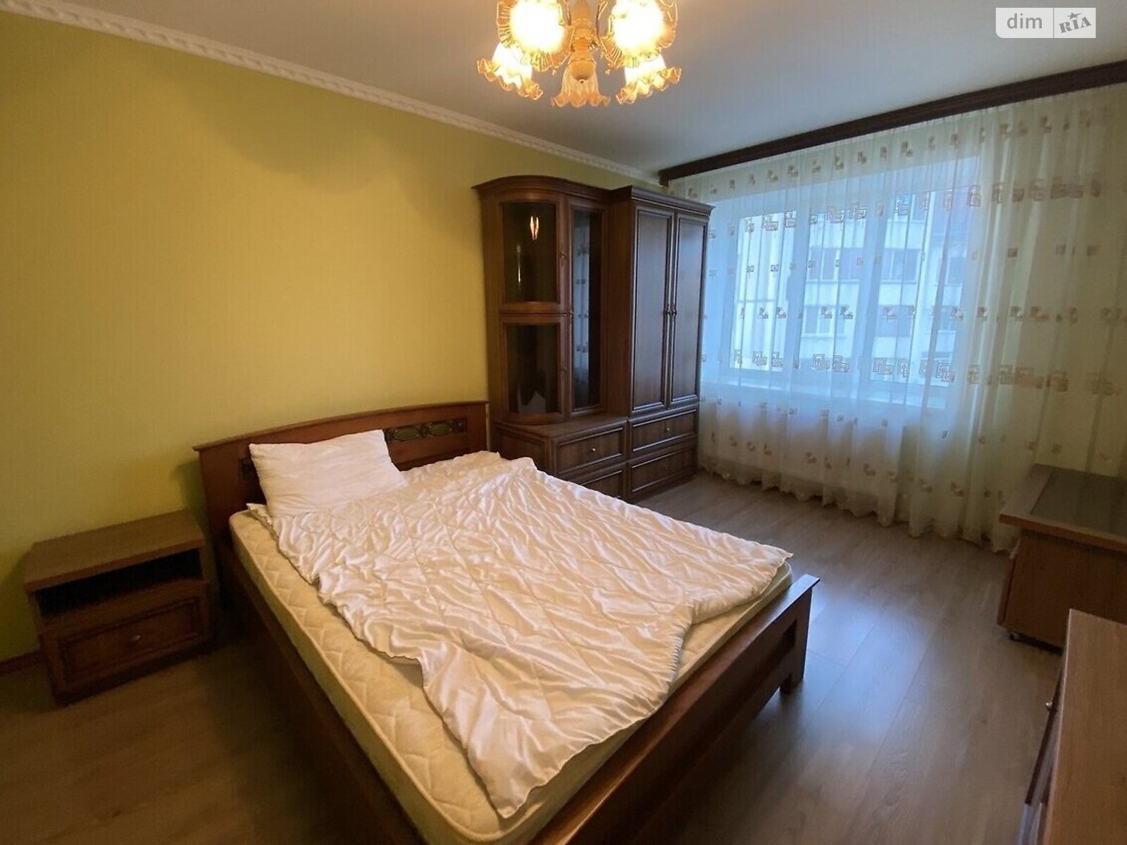 однокімнатна квартира в Тернополі, район Старий парк, на вул. Над Яром в довготривалу оренду помісячно фото 1 однокімнатна квартира в Тернополі, район Старий парк, на вул. Над Яром в довготривалу оренду помісячно фото 1