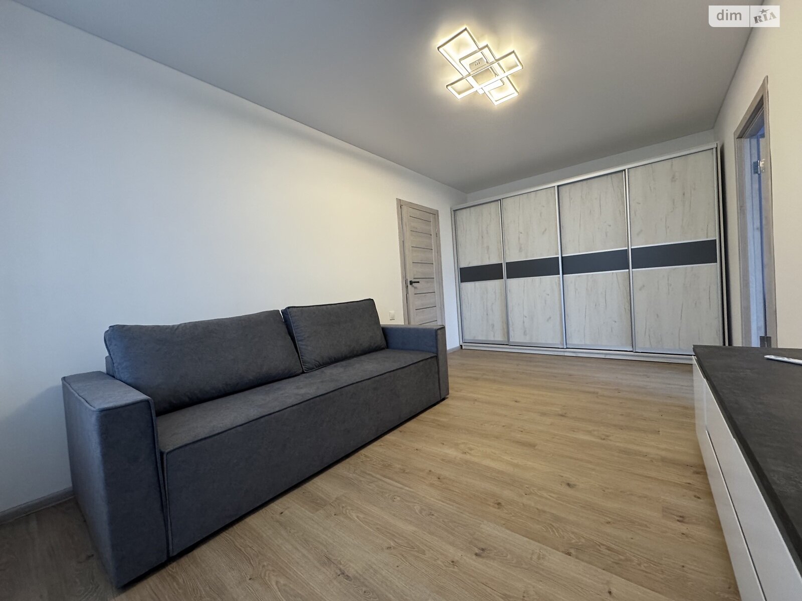 двухкомнатная квартира в Тернополе, район Старый парк, на ул. Шопена в аренду на долгий срок помесячно фото 1