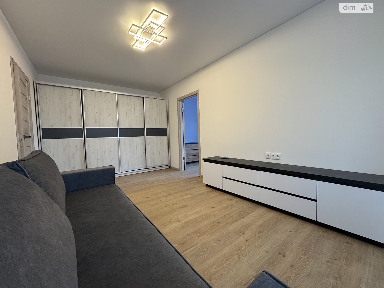 двухкомнатная квартира в Тернополе, район Старый парк, на ул. Шопена в аренду на долгий срок помесячно фото 1