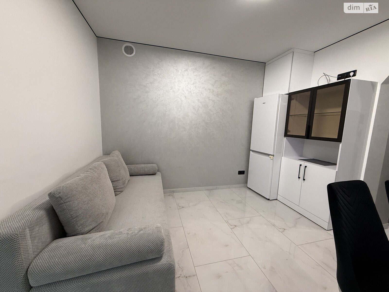 двухкомнатная квартира в Тернополе, район Старый парк, на ул. Зеленая 3 в аренду на долгий срок помесячно фото 1 двухкомнатная квартира в Тернополе, район Старый парк, на ул. Зеленая 3 в аренду на долгий срок помесячно фото 1