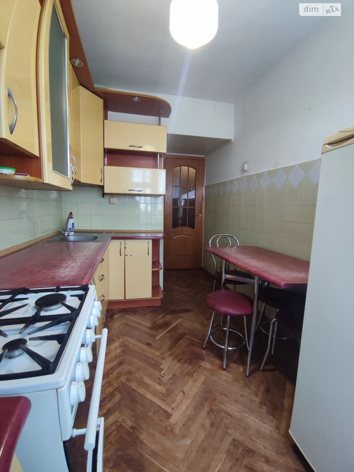 трехкомнатная квартира в Тернополе, район Тинда, на ул. 15-го Апреля в аренду на долгий срок помесячно фото 1