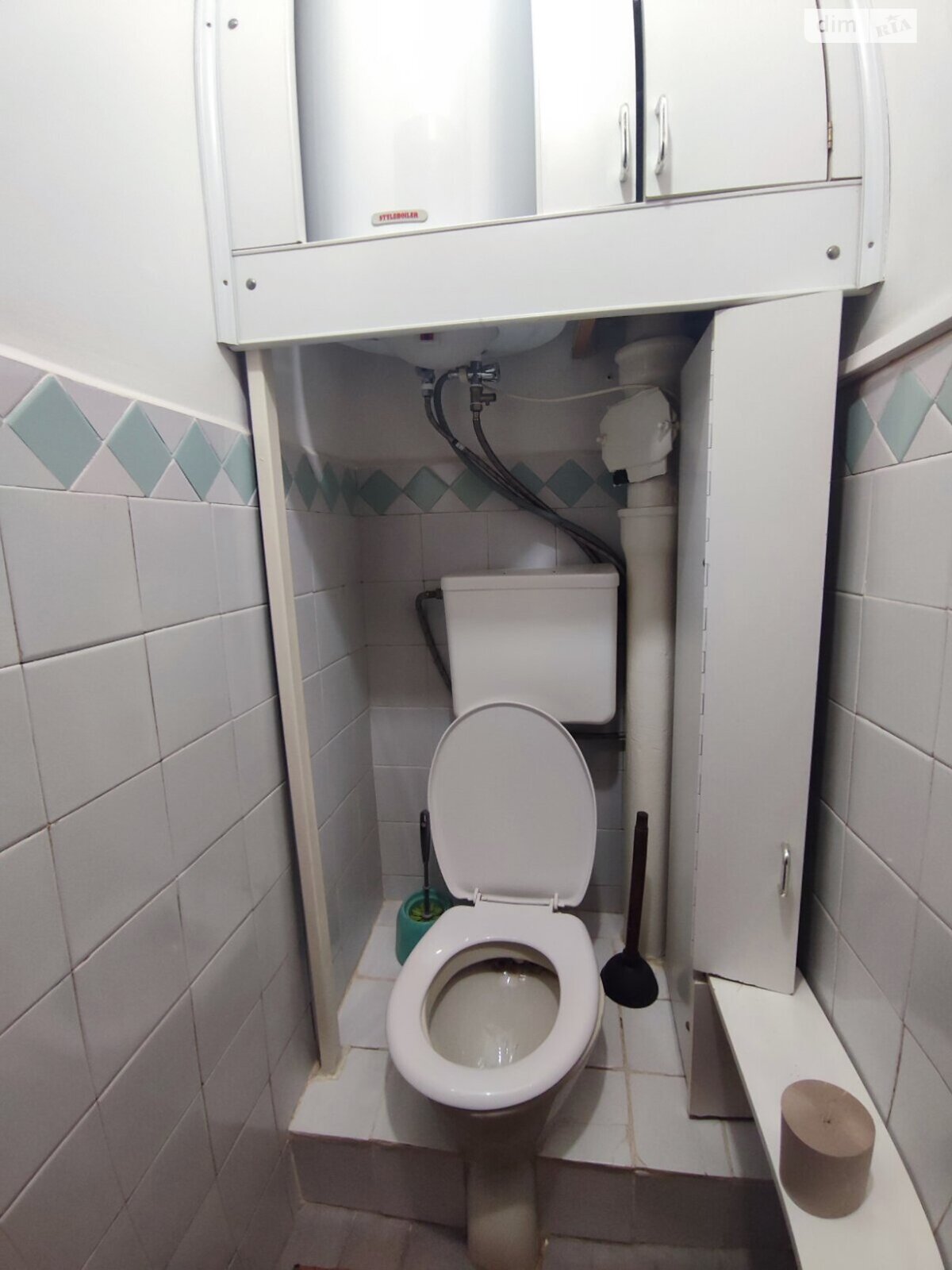 трехкомнатная квартира в Тернополе, район Тинда, на ул. 15-го Апреля в аренду на долгий срок помесячно фото 1