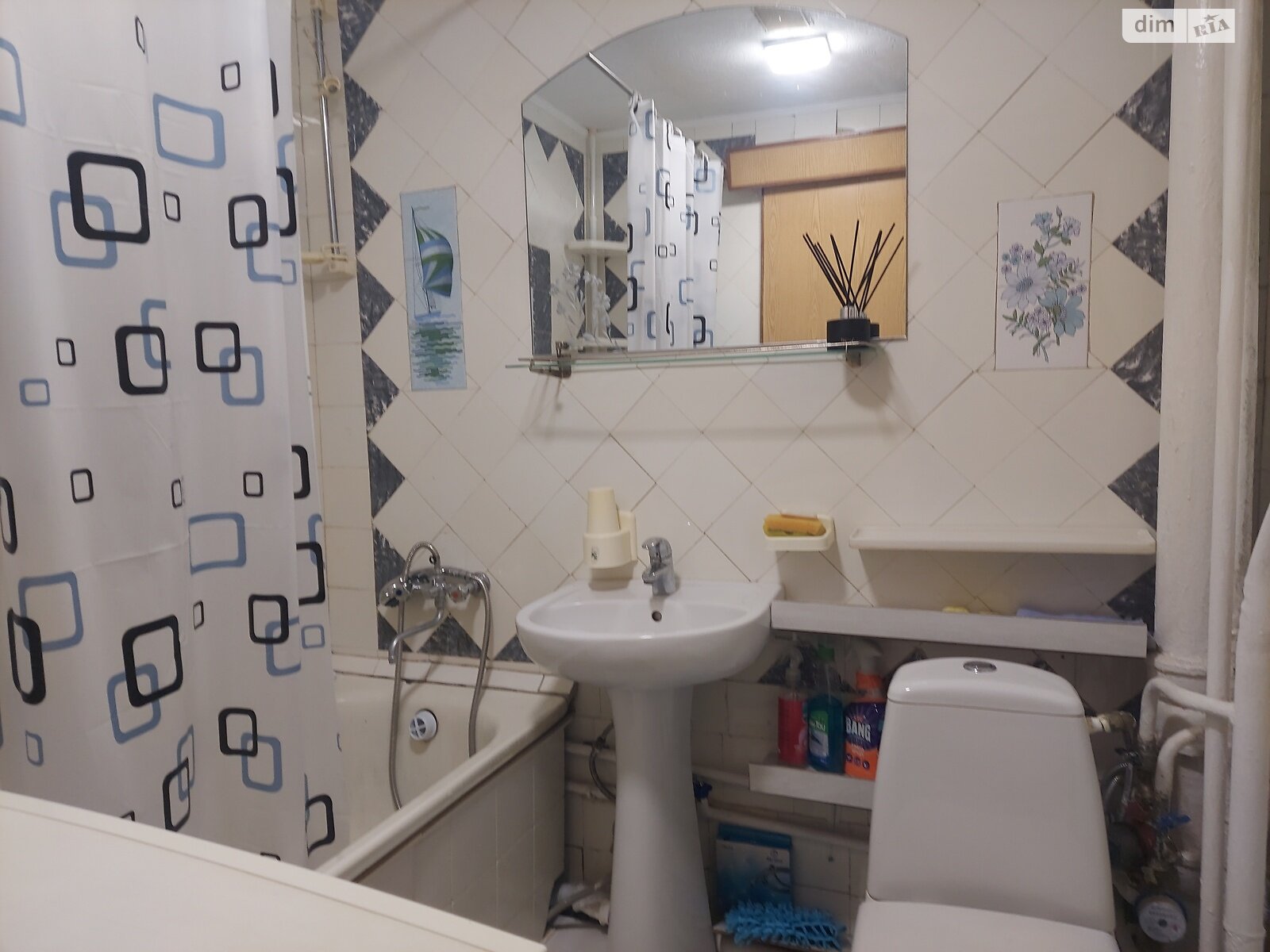 однокомнатная квартира в Тернополе, район Тинда, на ул. Академика Сергея Королева в аренду на долгий срок помесячно фото 1