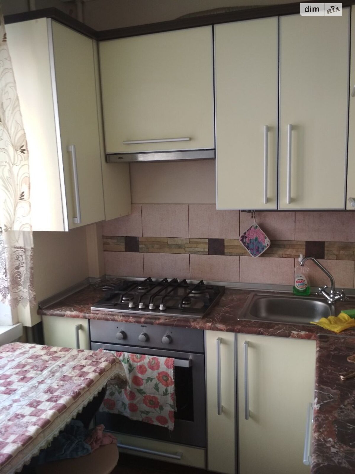 однокімнатна квартира в Тернополі, район Тинда, на вул. Купчинського Романа в довготривалу оренду помісячно фото 1 однокімнатна квартира в Тернополі, район Тинда, на вул. Купчинського Романа в довготривалу оренду помісячно фото 1
