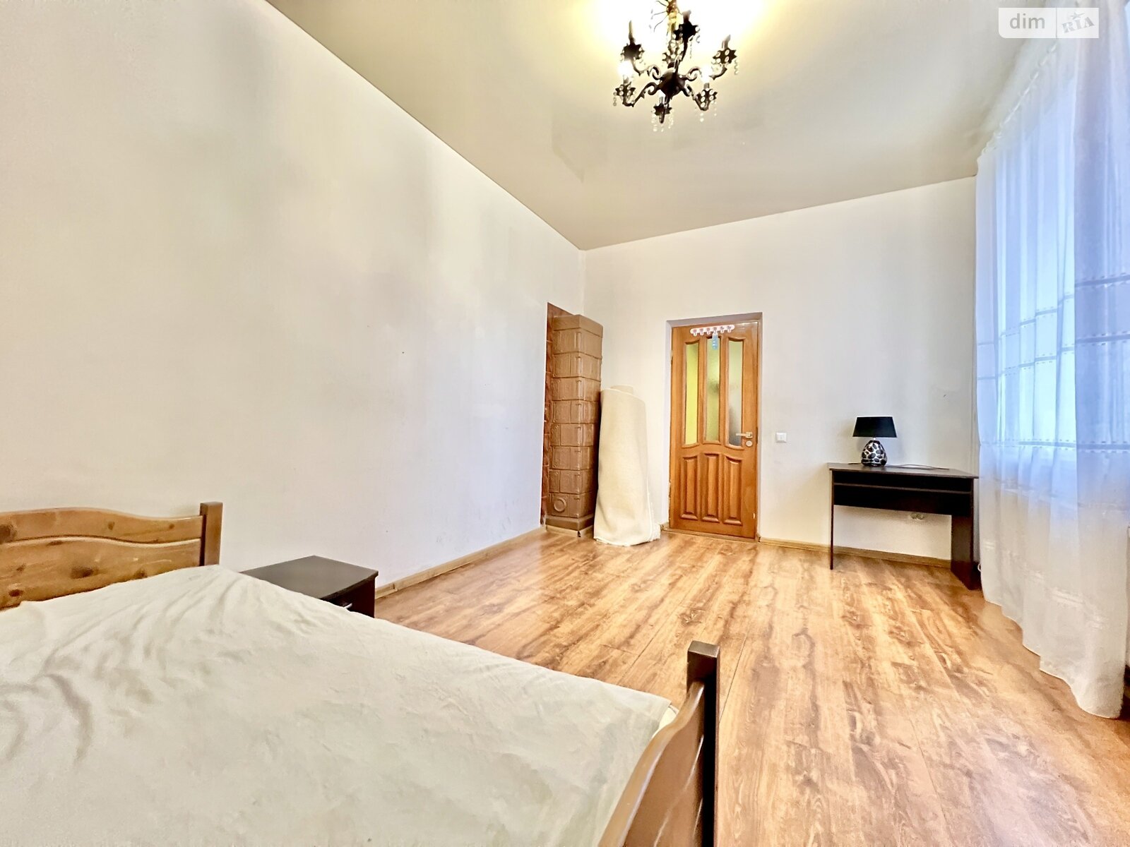 двухкомнатная квартира в Тернополе, район Центр, на просп. Бандеры Степана в аренду на долгий срок помесячно фото 1