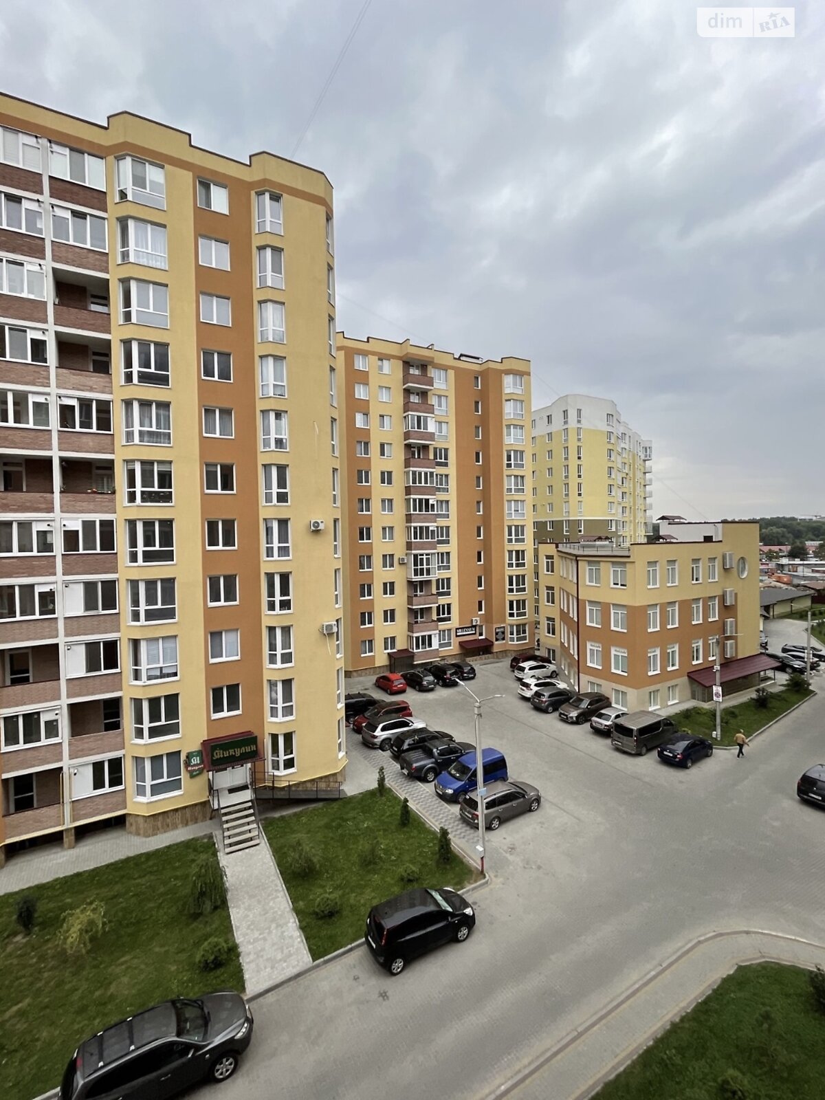 однокімнатна квартира в Тернополі, район Центр, на вул. Білогірська 18Є в довготривалу оренду помісячно фото 1 однокімнатна квартира в Тернополі, район Центр, на вул. Білогірська 18Є в довготривалу оренду помісячно фото 1
