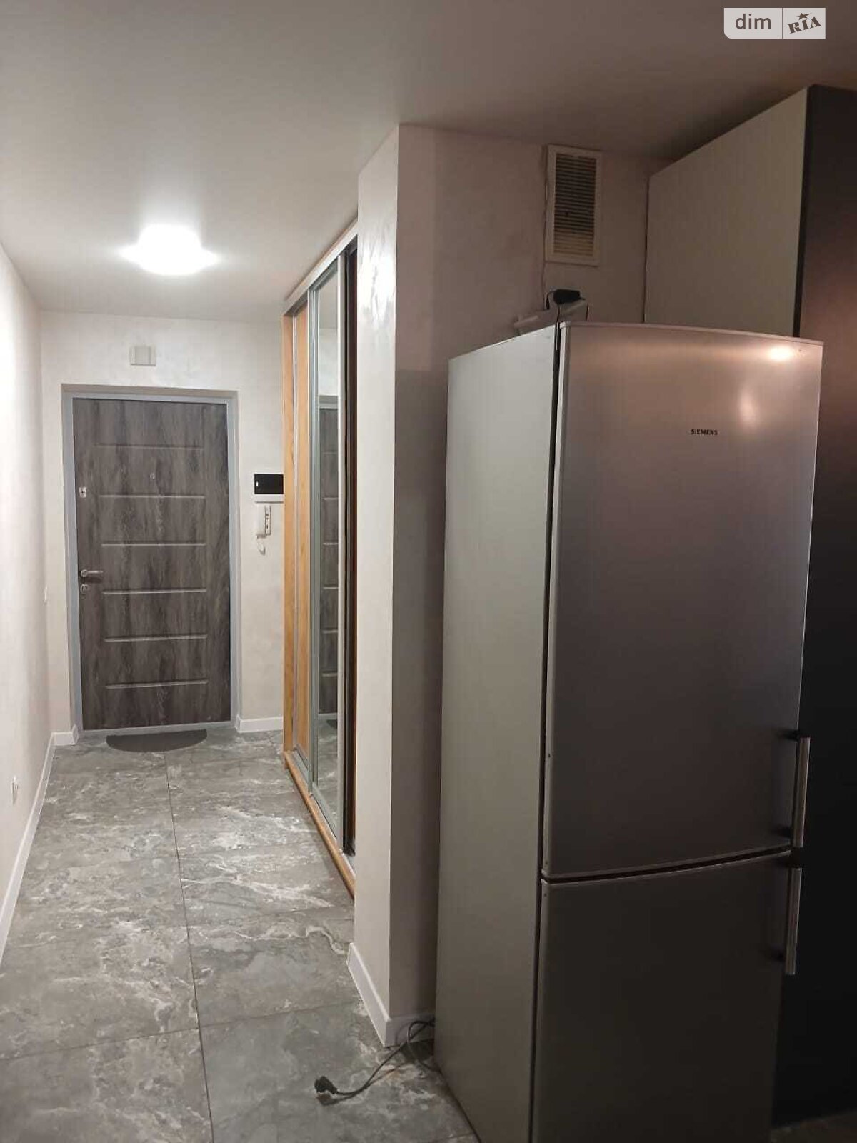 однокімнатна квартира в Тернополі, район Центр, на вул. Білогірська в довготривалу оренду помісячно фото 1 однокімнатна квартира в Тернополі, район Центр, на вул. Білогірська в довготривалу оренду помісячно фото 1