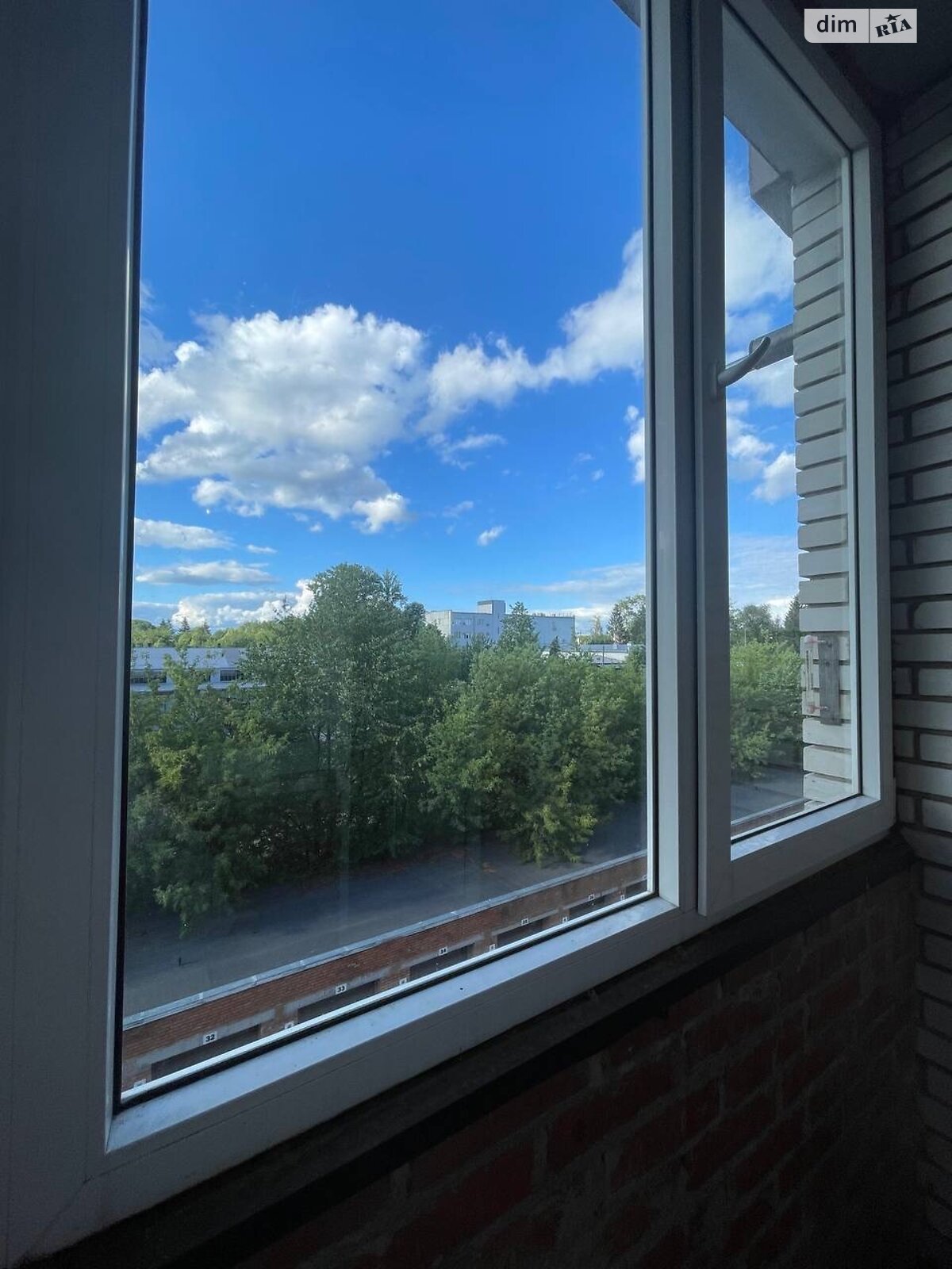 трехкомнатная квартира в Тернополе, район Центр, на ул. Черновецкая в аренду на долгий срок помесячно фото 1 трехкомнатная квартира в Тернополе, район Центр, на ул. Черновецкая в аренду на долгий срок помесячно фото 1