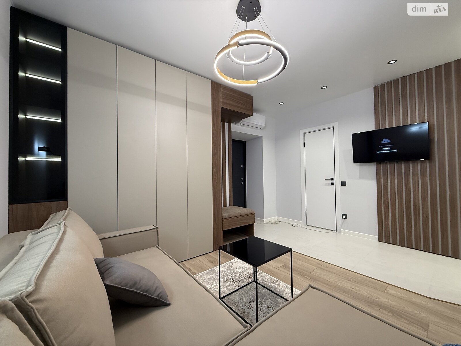 однокомнатная квартира в Тернополе, район Центр, на ул. Энергетическая 5 в аренду на долгий срок помесячно фото 1 однокомнатная квартира в Тернополе, район Центр, на ул. Энергетическая 5 в аренду на долгий срок помесячно фото 1