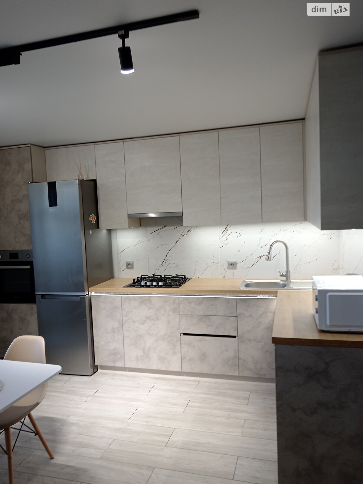 однокімнатна квартира в Тернополі, район Центр, на вул. Гайова 8А в довготривалу оренду помісячно фото 1 однокімнатна квартира в Тернополі, район Центр, на вул. Гайова 8А в довготривалу оренду помісячно фото 1