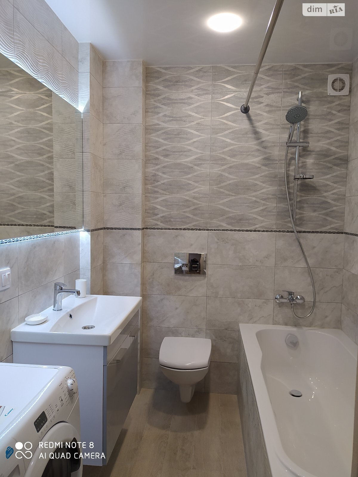 однокомнатная квартира в Тернополе, район Центр, на пл. Героев Евромайдану 9 в аренду на долгий срок помесячно фото 1