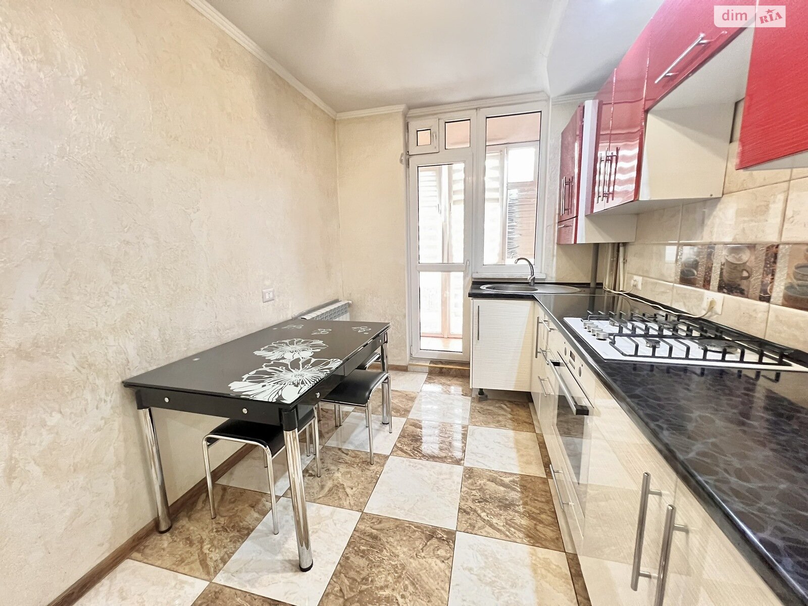 двокімнатна квартира в Тернополі, район Центр, на вул. Хмельницького Богдана в довготривалу оренду помісячно фото 1 двокімнатна квартира в Тернополі, район Центр, на вул. Хмельницького Богдана в довготривалу оренду помісячно фото 1