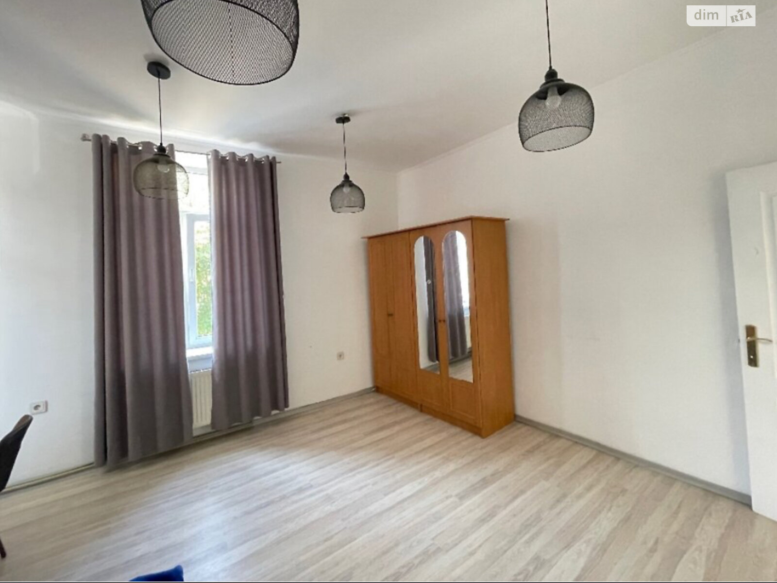 однокомнатная квартира в Тернополе, район Центр, на ул. Хмельницкого Богдана в аренду на долгий срок помесячно фото 1 однокомнатная квартира в Тернополе, район Центр, на ул. Хмельницкого Богдана в аренду на долгий срок помесячно фото 1