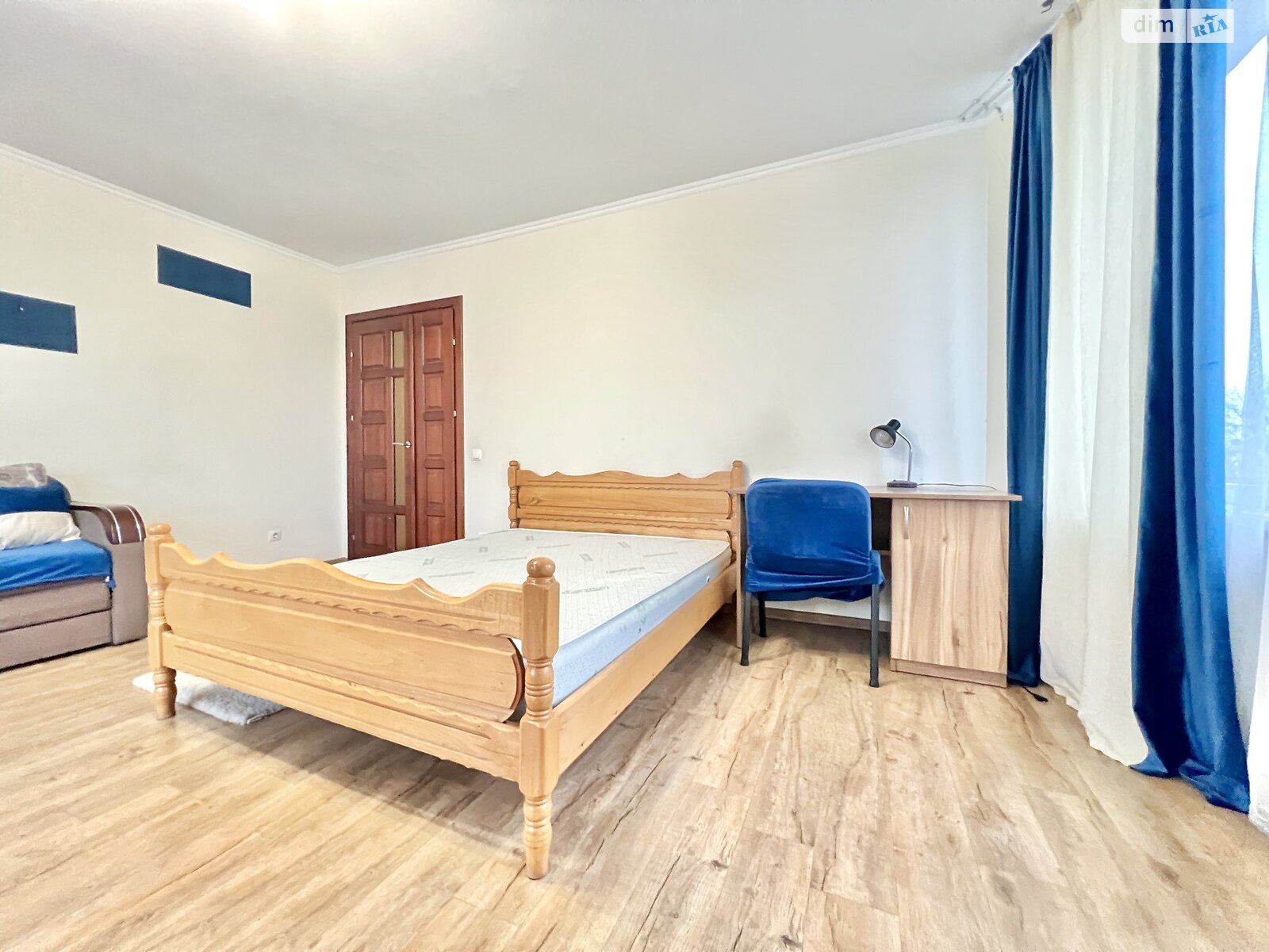 двухкомнатная квартира в Тернополе, район Центр, на ул. Хмельницкого Богдана в аренду на долгий срок помесячно фото 1