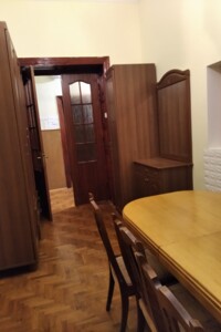 четырехкомнатная квартира в Тернополе, район Центр, на ул. Качалы 9 в аренду на долгий срок помесячно фото 2