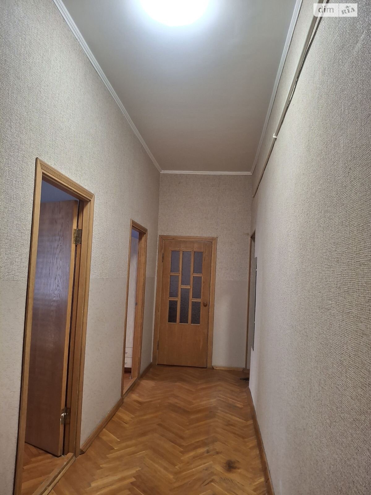 трехкомнатная квартира в Тернополе, район Центр, на ул. Каминная 4 в аренду на долгий срок помесячно фото 1 трехкомнатная квартира в Тернополе, район Центр, на ул. Каминная 4 в аренду на долгий срок помесячно фото 1