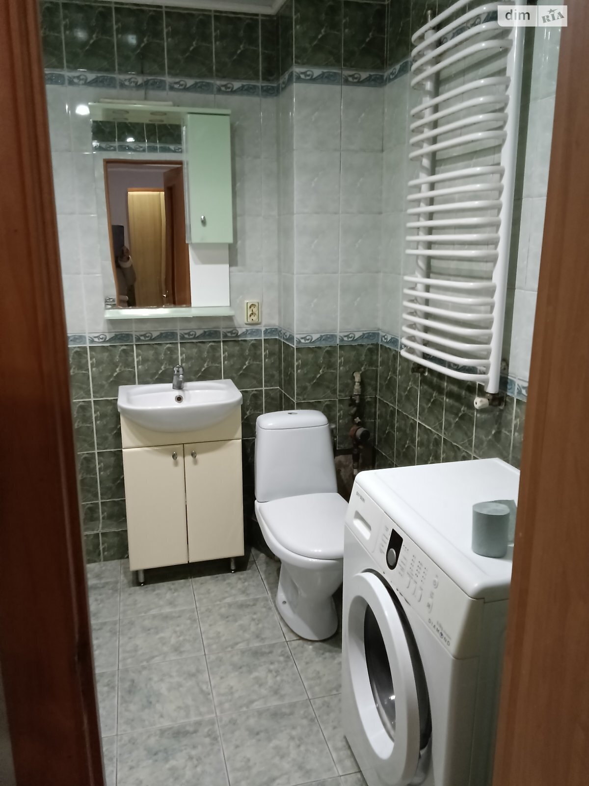 однокомнатная квартира в Тернополе, район Центр, на ул. Коллонтая Гуго 6 в аренду на долгий срок помесячно фото 1