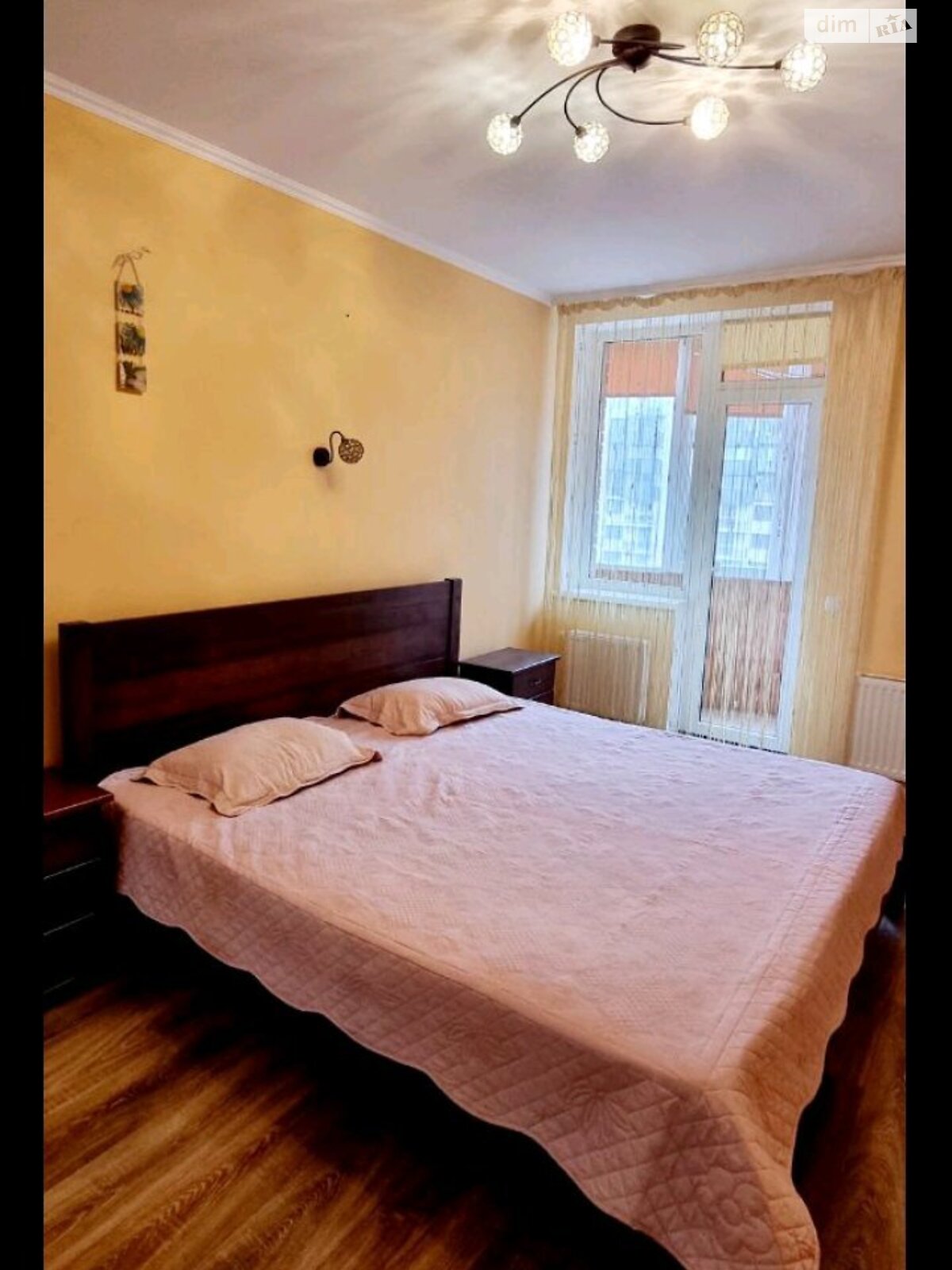 однокомнатная квартира в Тернополе, район Центр, на ул. Коллонтая Гуго 6 в аренду на долгий срок помесячно фото 1