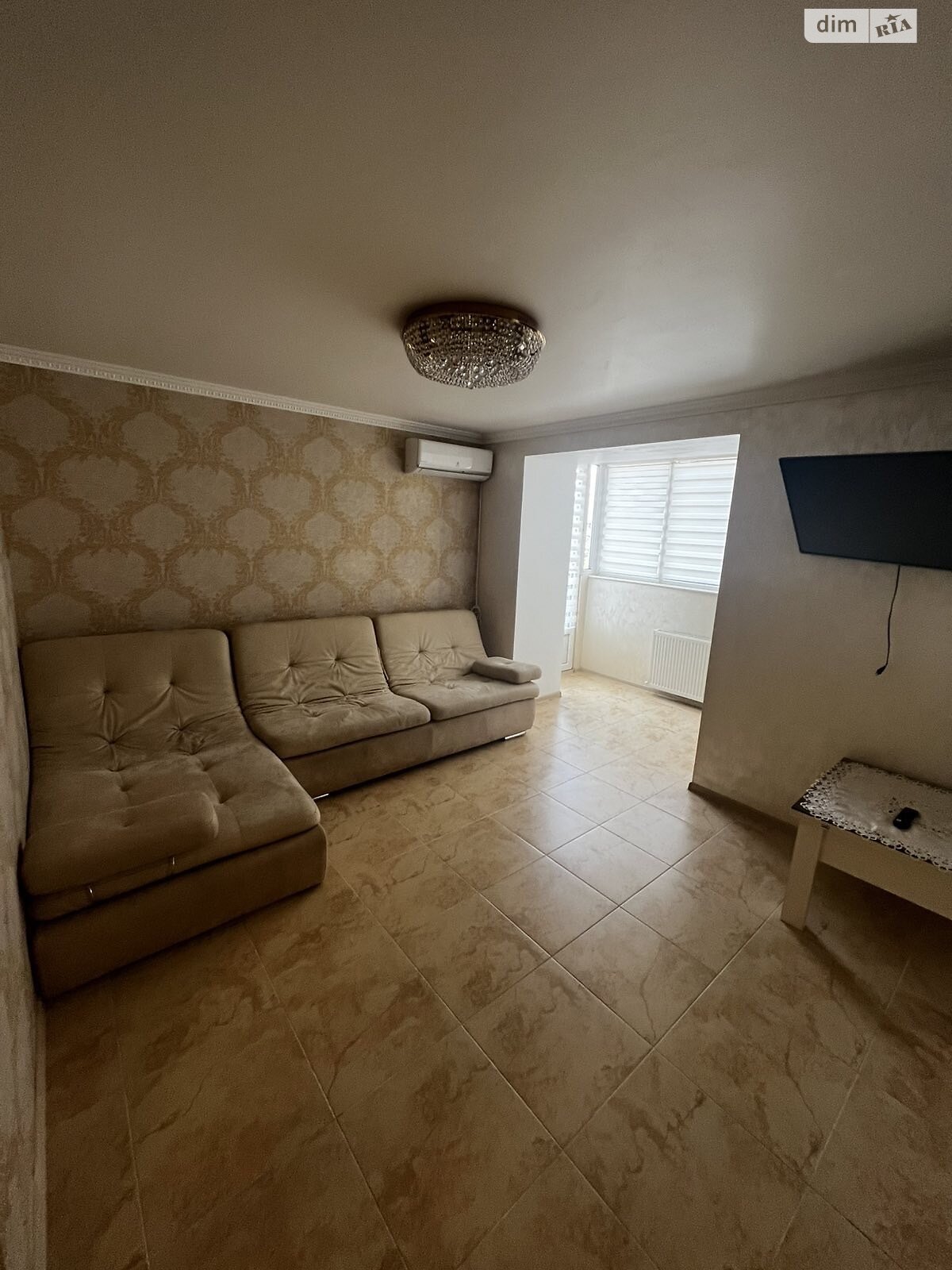двухкомнатная квартира в Тернополе, район Центр, на ул. Крушельницкой Соломии в аренду на долгий срок помесячно фото 1