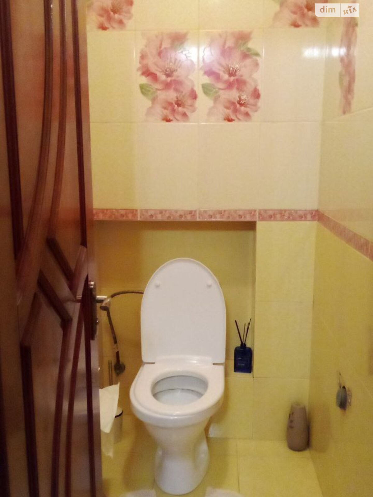 двухкомнатная квартира в Тернополе, район Центр, на ул. Крушельницкой Соломии в аренду на долгий срок помесячно фото 1 двухкомнатная квартира в Тернополе, район Центр, на ул. Крушельницкой Соломии в аренду на долгий срок помесячно фото 1