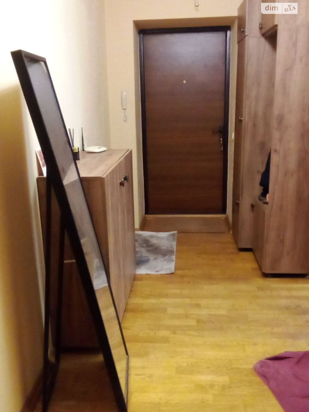 двухкомнатная квартира в Тернополе, район Центр, на ул. Крушельницкой Соломии в аренду на долгий срок помесячно фото 1 двухкомнатная квартира в Тернополе, район Центр, на ул. Крушельницкой Соломии в аренду на долгий срок помесячно фото 1