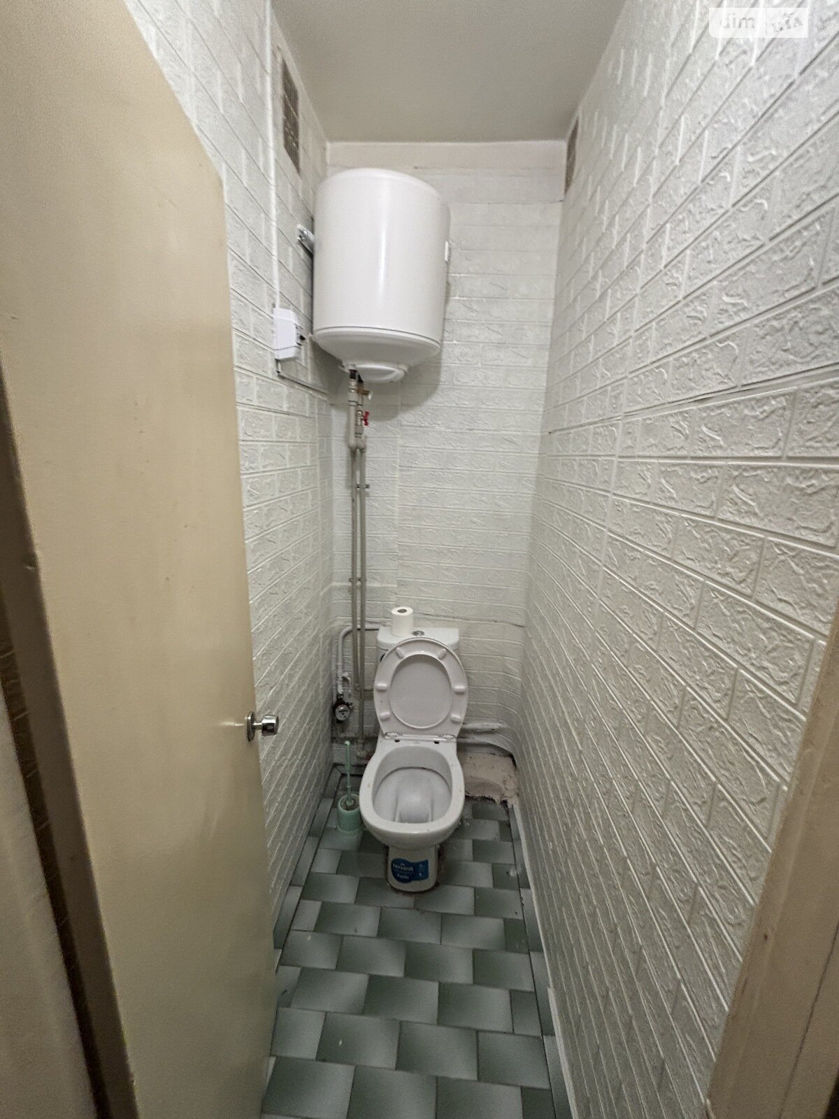 трехкомнатная квартира с мебелью в Тернополе, район Центр, на ул. Крушельницкой Соломии 1А в аренду на долгий срок помесячно фото 1