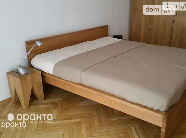 двухкомнатная квартира в Тернополе, район Центр, на ул. Листопадовая в аренду на долгий срок помесячно фото 1 двухкомнатная квартира в Тернополе, район Центр, на ул. Листопадовая в аренду на долгий срок помесячно фото 1