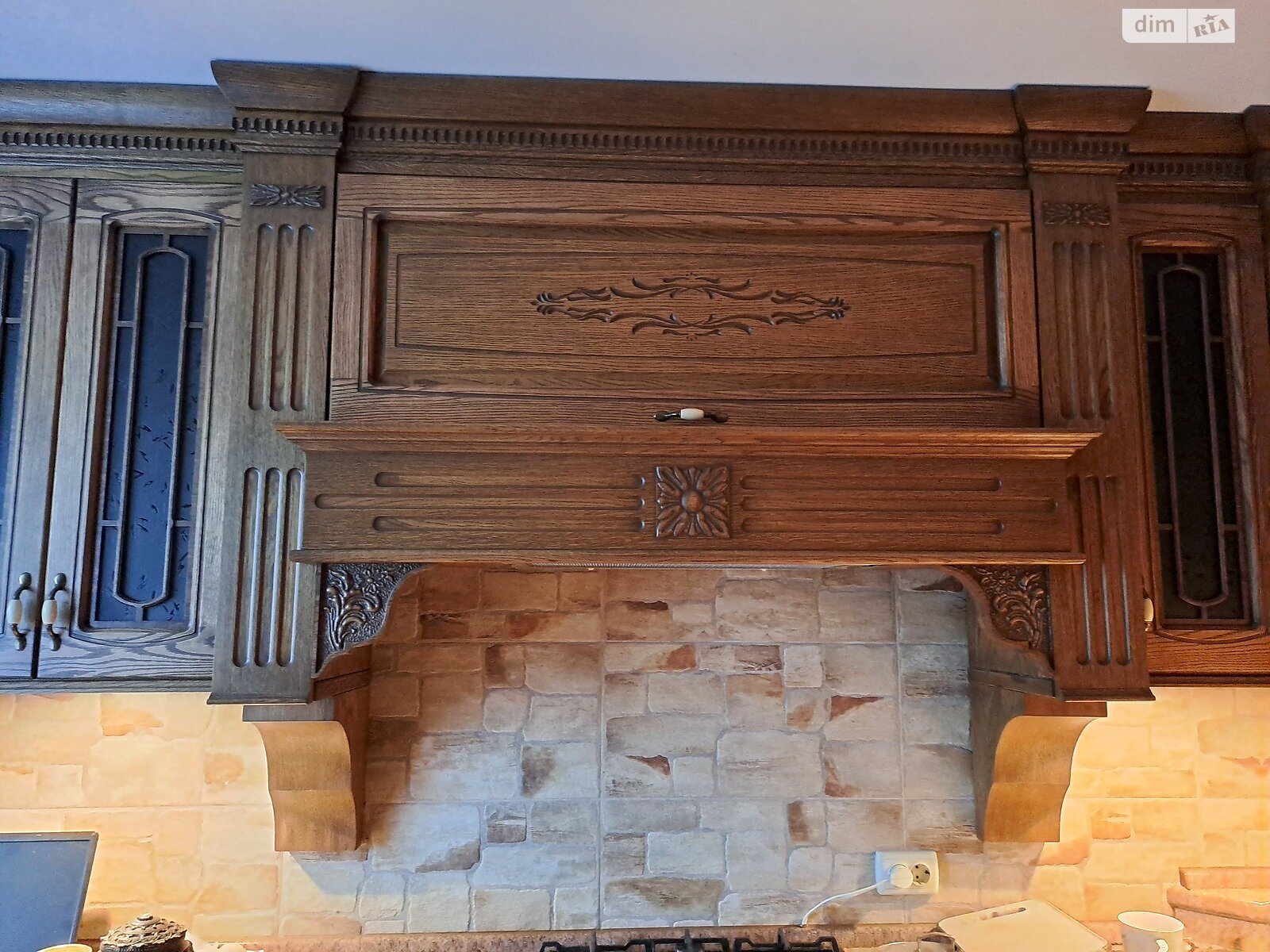 трехкомнатная квартира в Тернополе, район Центр, на ул. Лозовецкая 8 в аренду на долгий срок помесячно фото 2