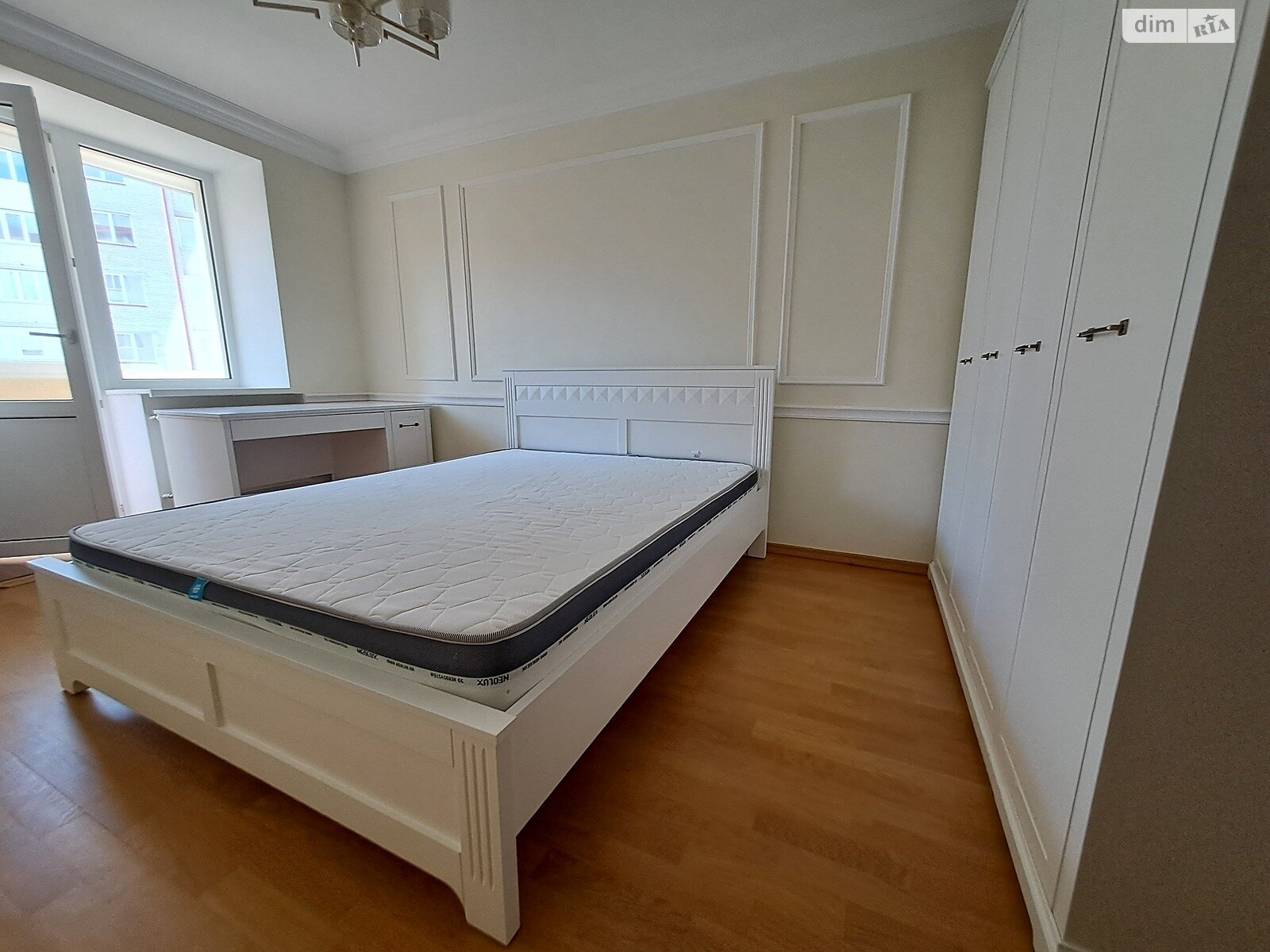 трехкомнатная квартира в Тернополе, район Центр, на ул. Лозовецкая 8 в аренду на долгий срок помесячно фото 2