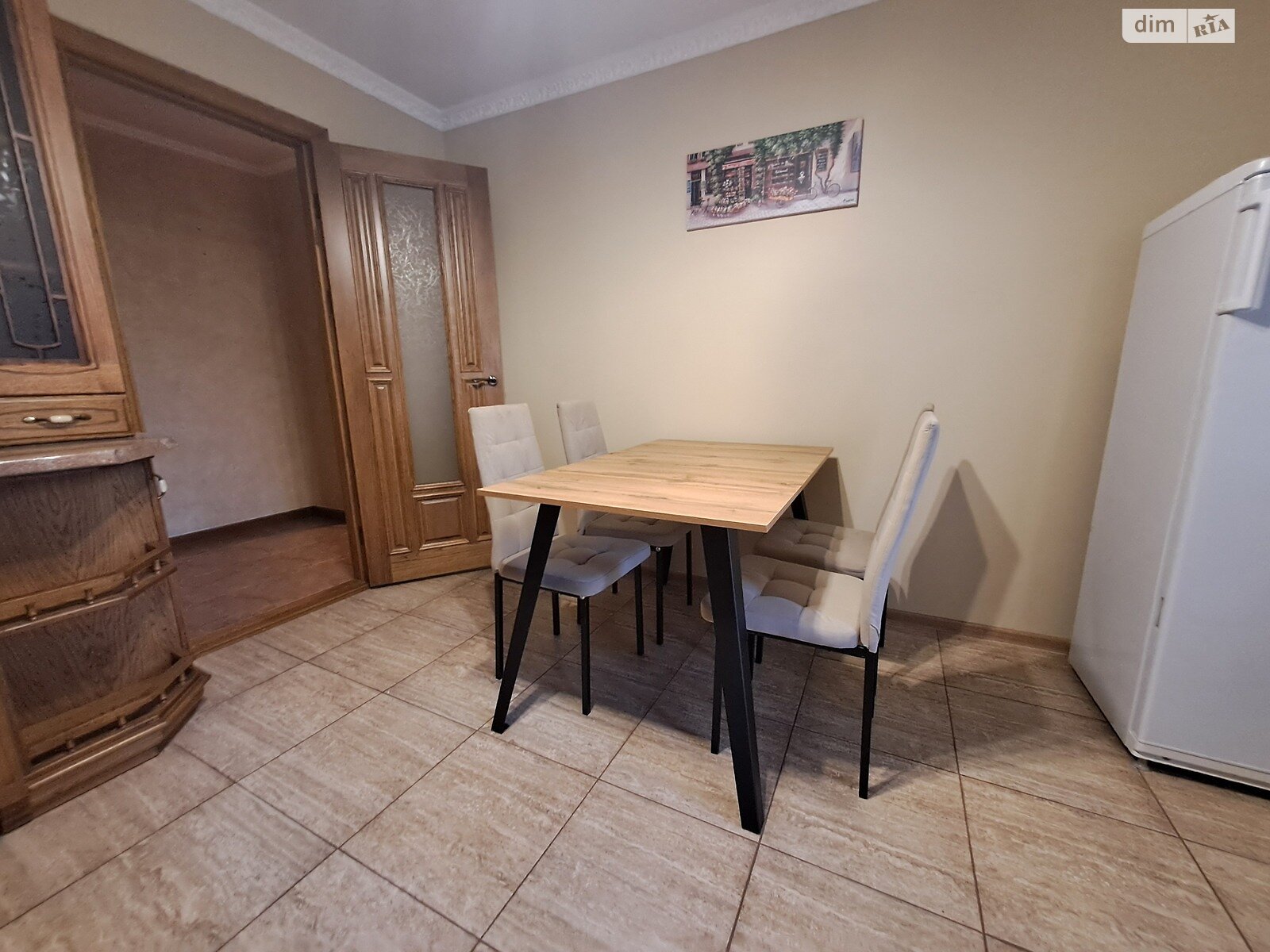 трехкомнатная квартира в Тернополе, район Центр, на ул. Лозовецкая 8 в аренду на долгий срок помесячно фото 2