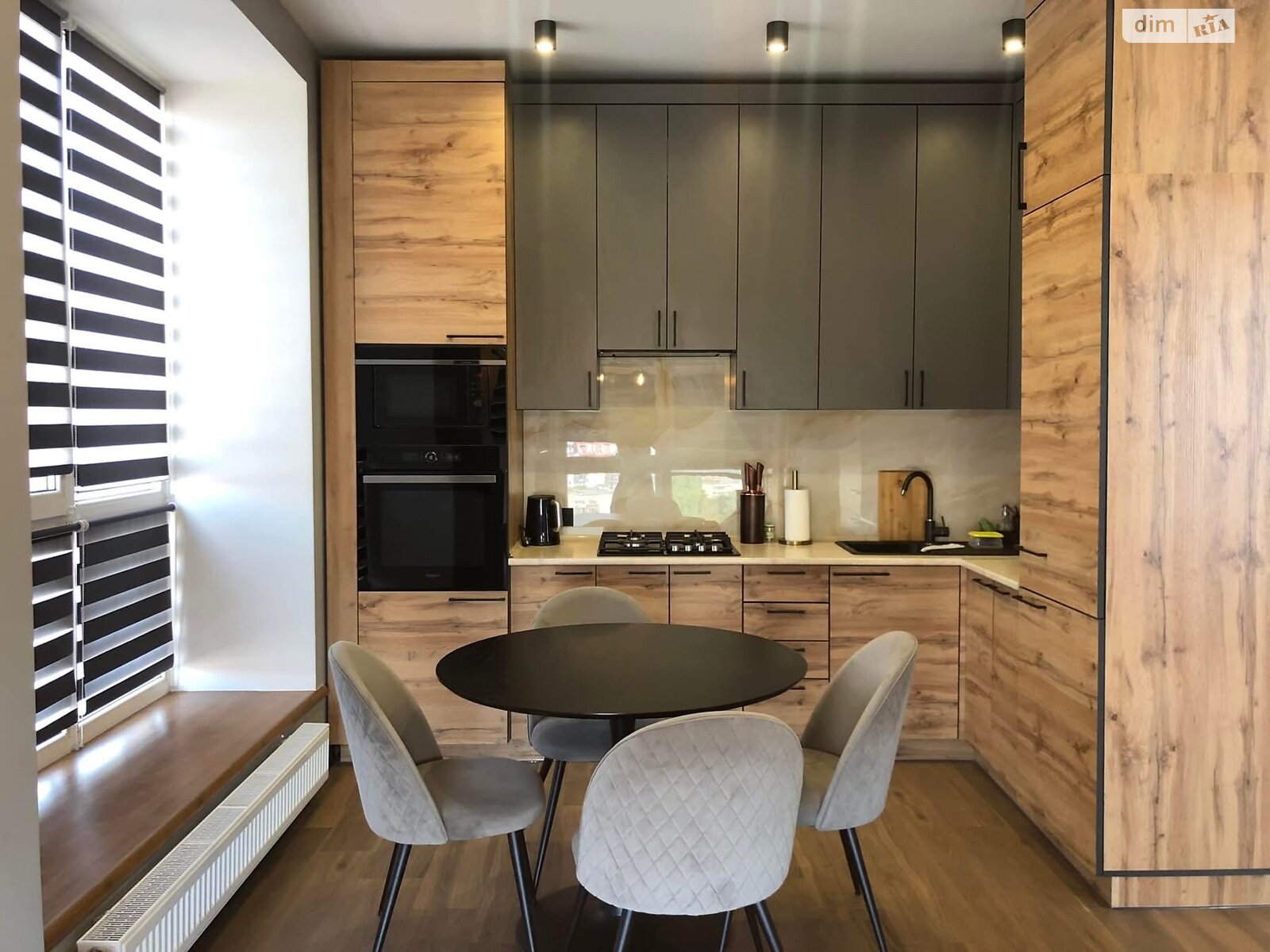 двухкомнатная квартира в Тернополе, район Центр, на ул. Микулинецкая в аренду на долгий срок помесячно фото 1 двухкомнатная квартира в Тернополе, район Центр, на ул. Микулинецкая в аренду на долгий срок помесячно фото 1