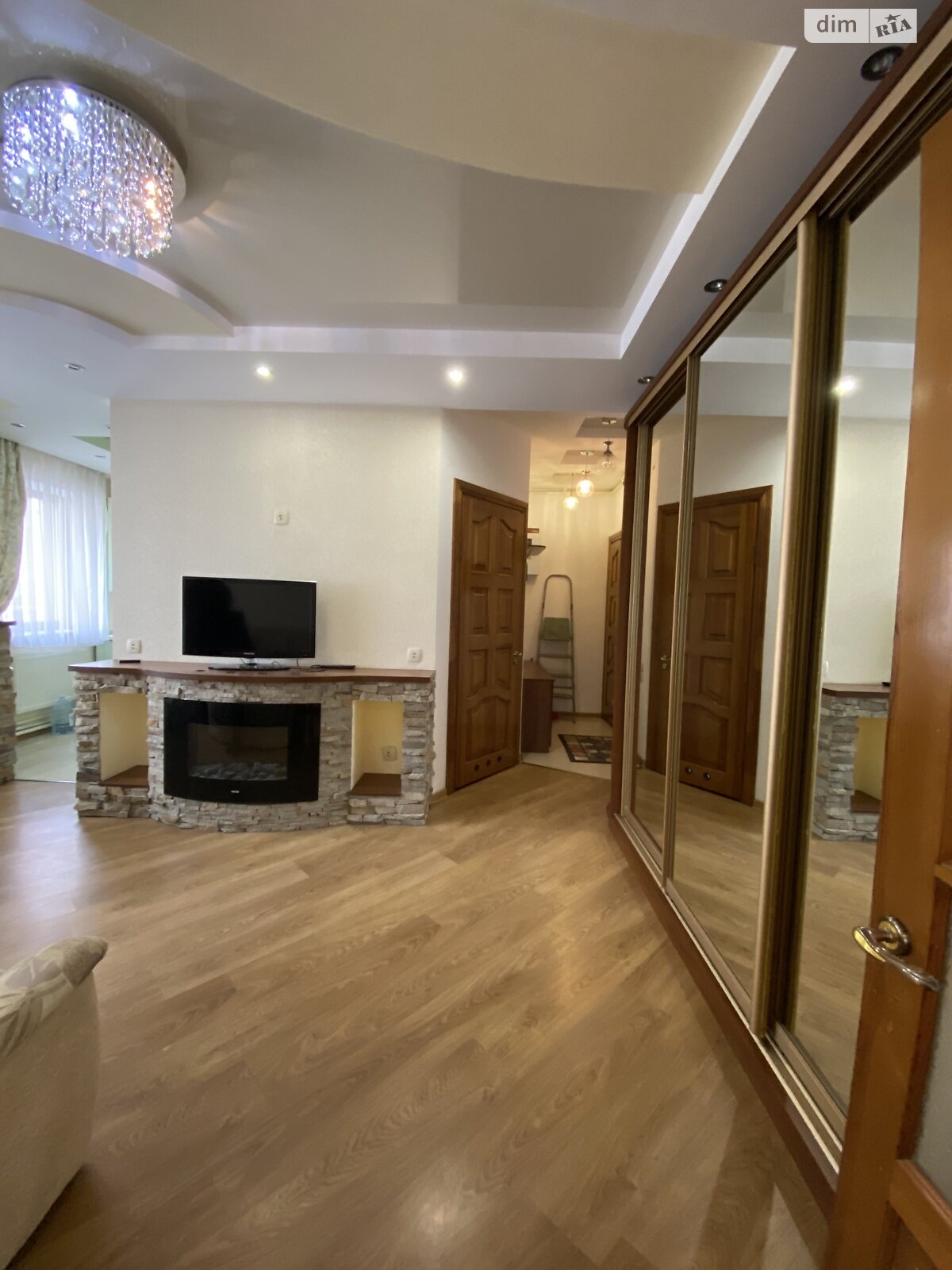 однокомнатная квартира в Тернополе, район Центр, на ул. Над Ставом в аренду на долгий срок помесячно фото 1