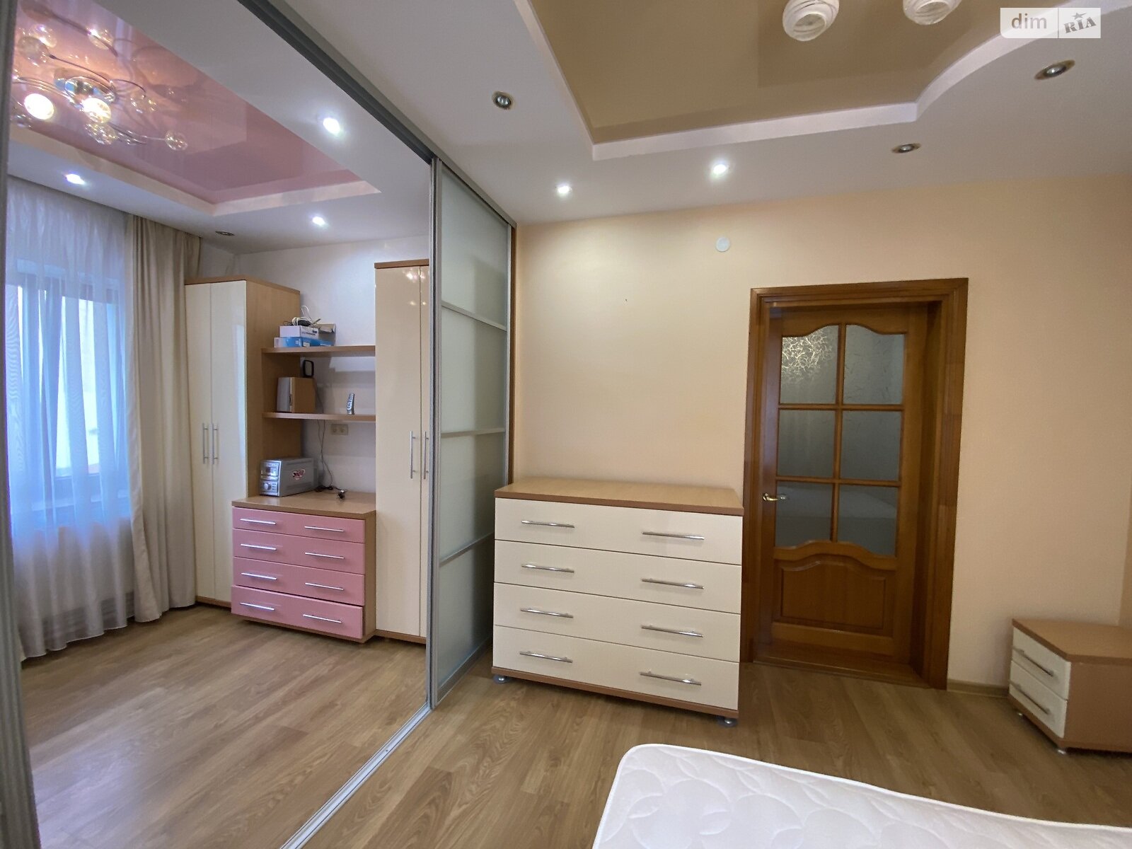 однокомнатная квартира в Тернополе, район Центр, на ул. Над Ставом в аренду на долгий срок помесячно фото 1