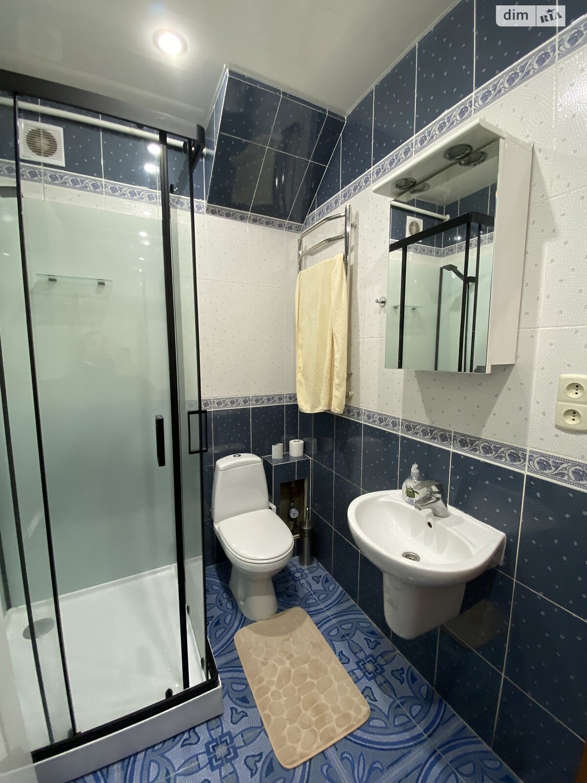 однокомнатная квартира в Тернополе, район Центр, на ул. Над Ставом в аренду на долгий срок помесячно фото 1